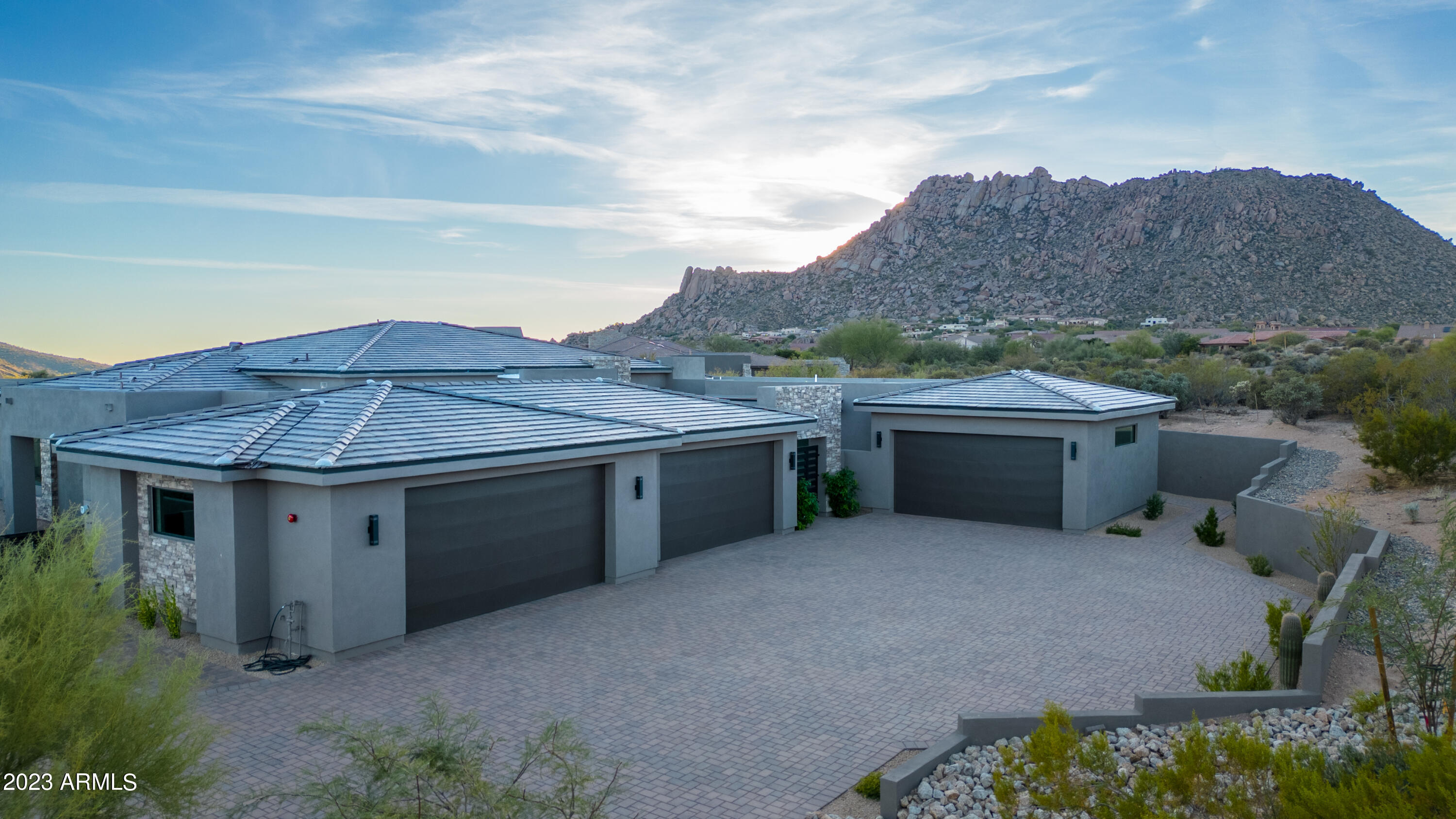 Yearling Estate - Residential