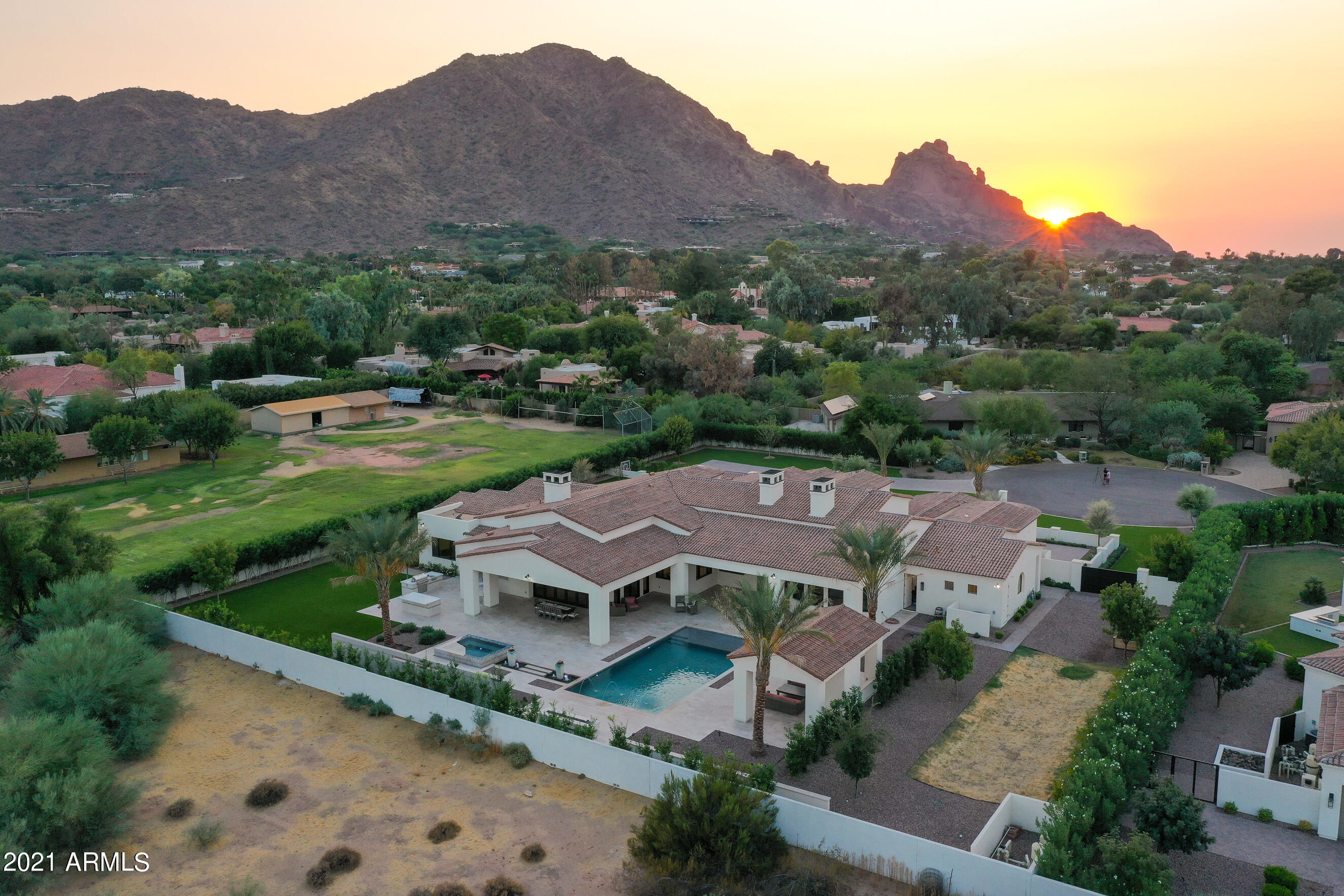 BEL AIRE DESERT ESTATES - Residential