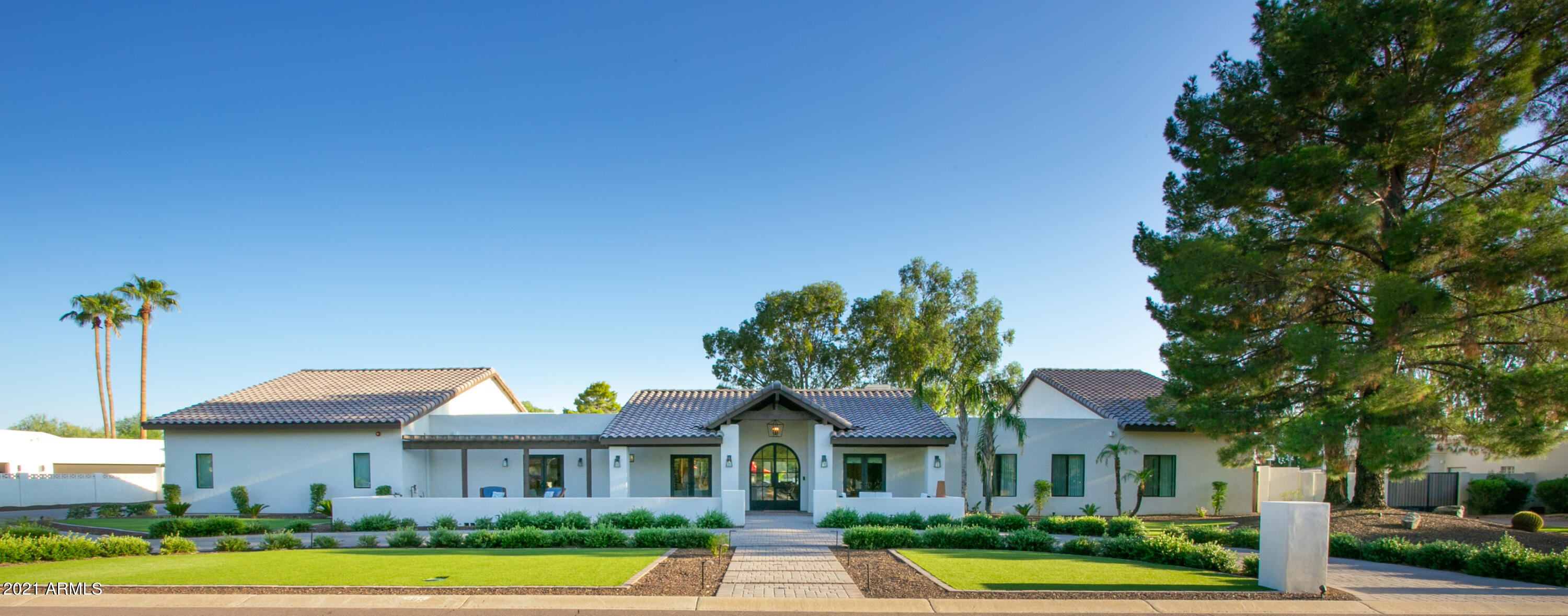 Park the jet, hop in the Mas, and you're home in five!  This 5 bedroom, 5.5 bathroom 2018 re-build starts checking boxes before you even set foot inside.  Complete with all of the high-end touches and modern finishes and textures you'd expect in a luxury, Scottsdale home on nearly an acre. **Coming to market 1st week of September, 2021. Call to book your private tour today.**
