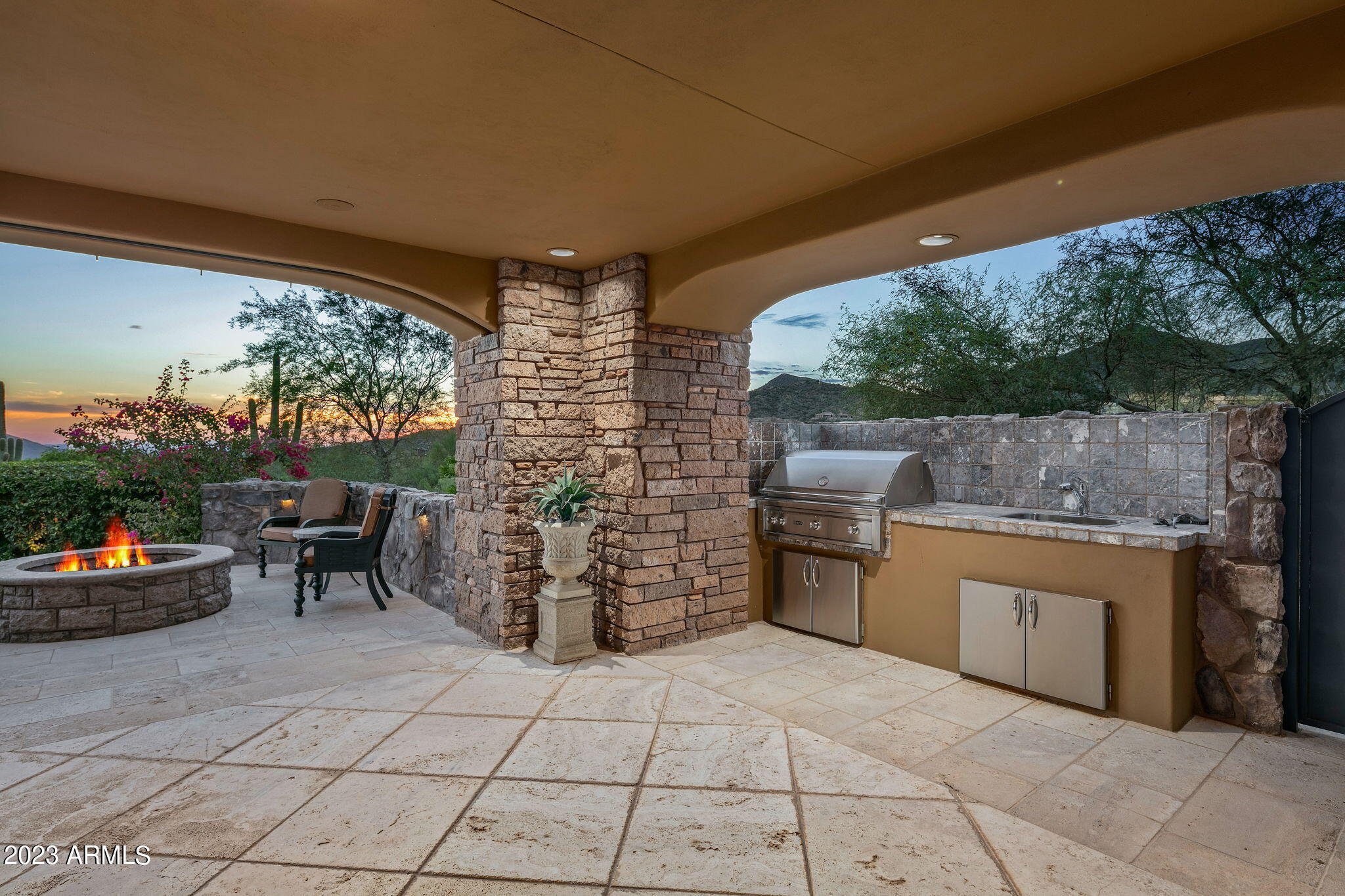 DESERT MOUNTAIN - Residential