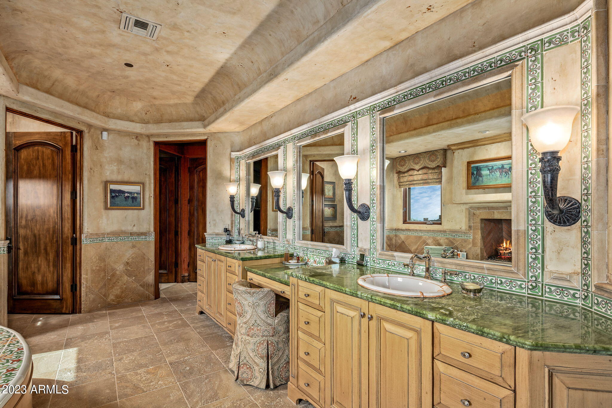 DESERT MOUNTAIN - Residential