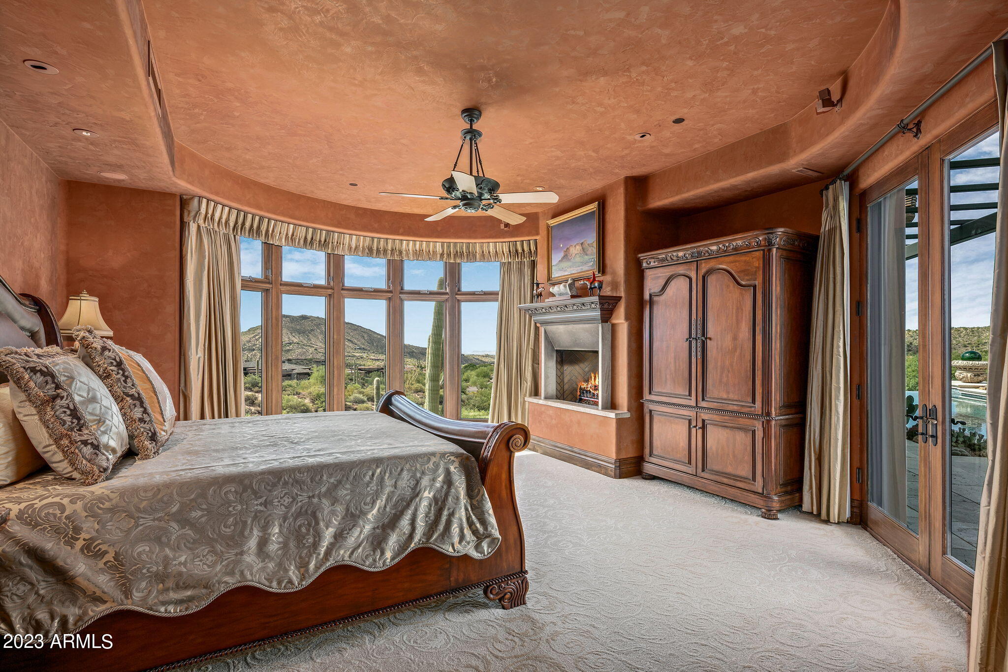 DESERT MOUNTAIN - Residential