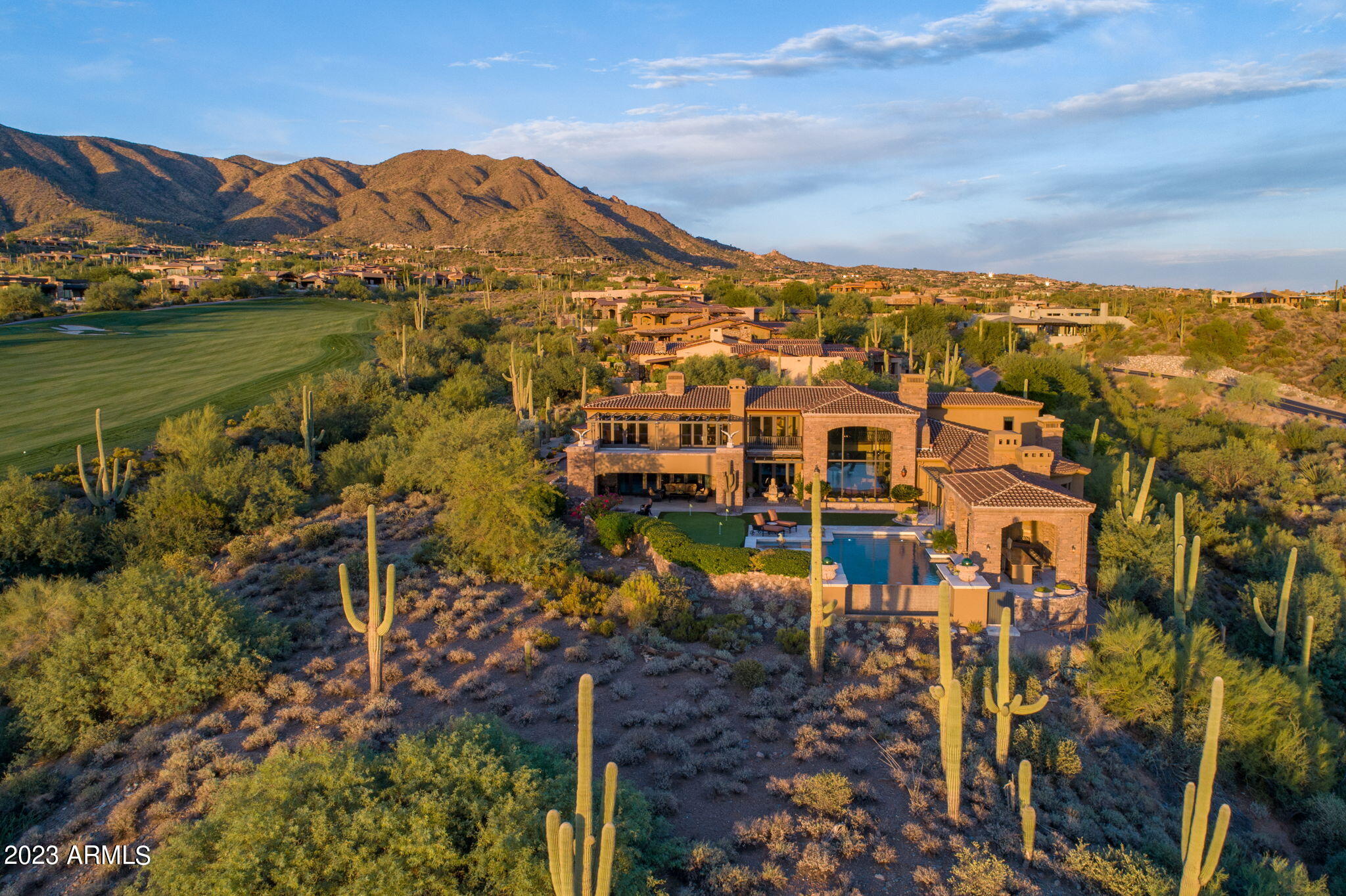 DESERT MOUNTAIN - Residential