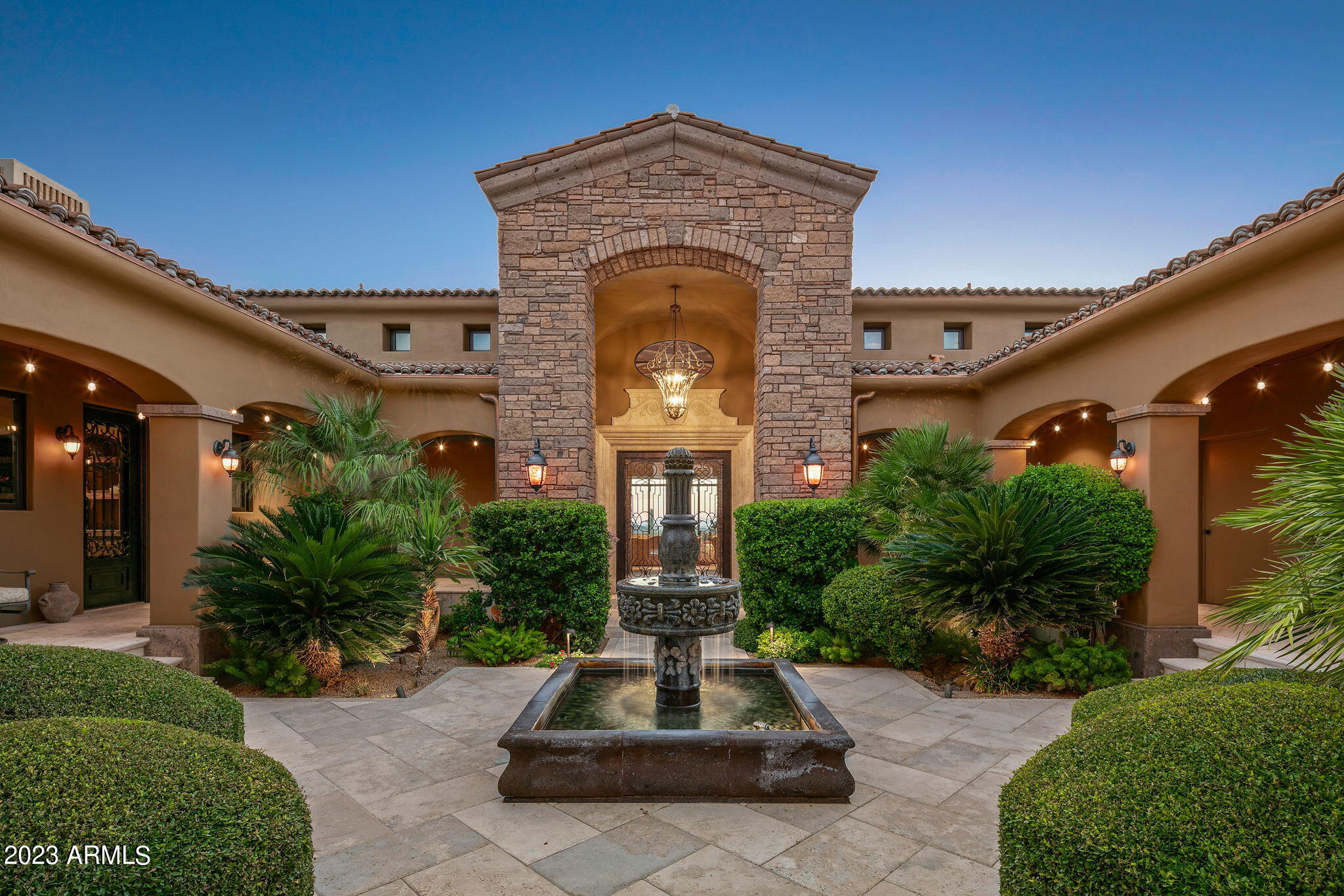 DESERT MOUNTAIN - Residential