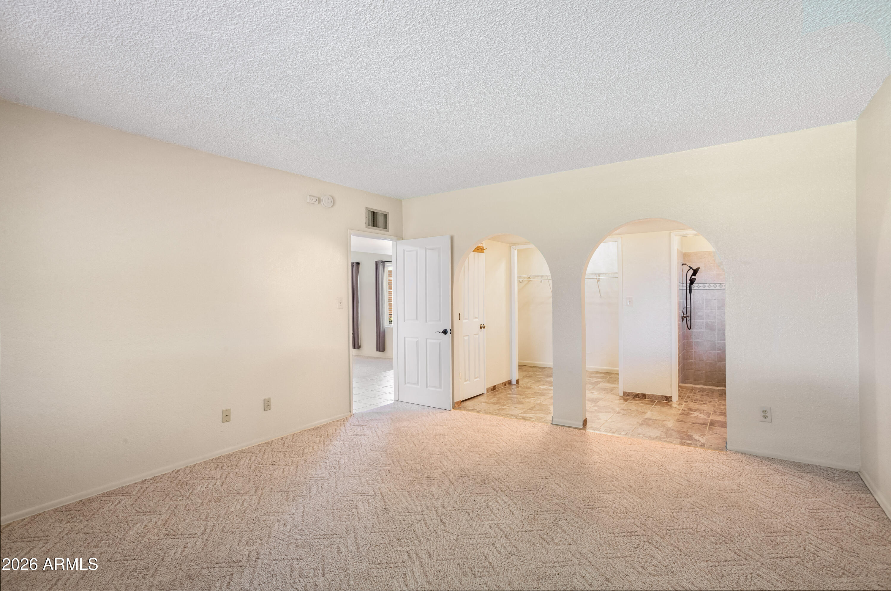 TOWN & COUNTRY ESTATES 6 - Residential