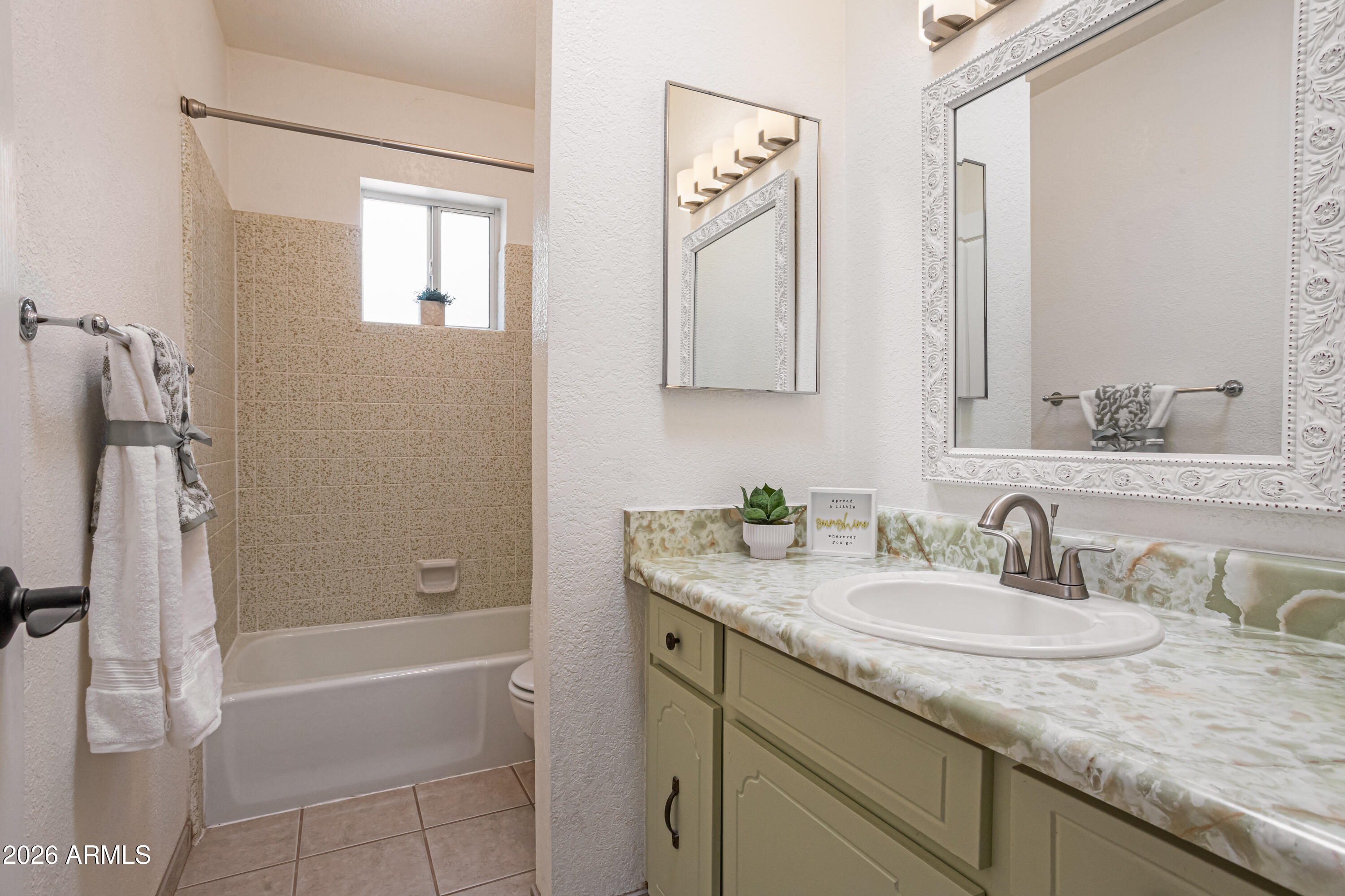 TOWN & COUNTRY ESTATES 6 - Residential