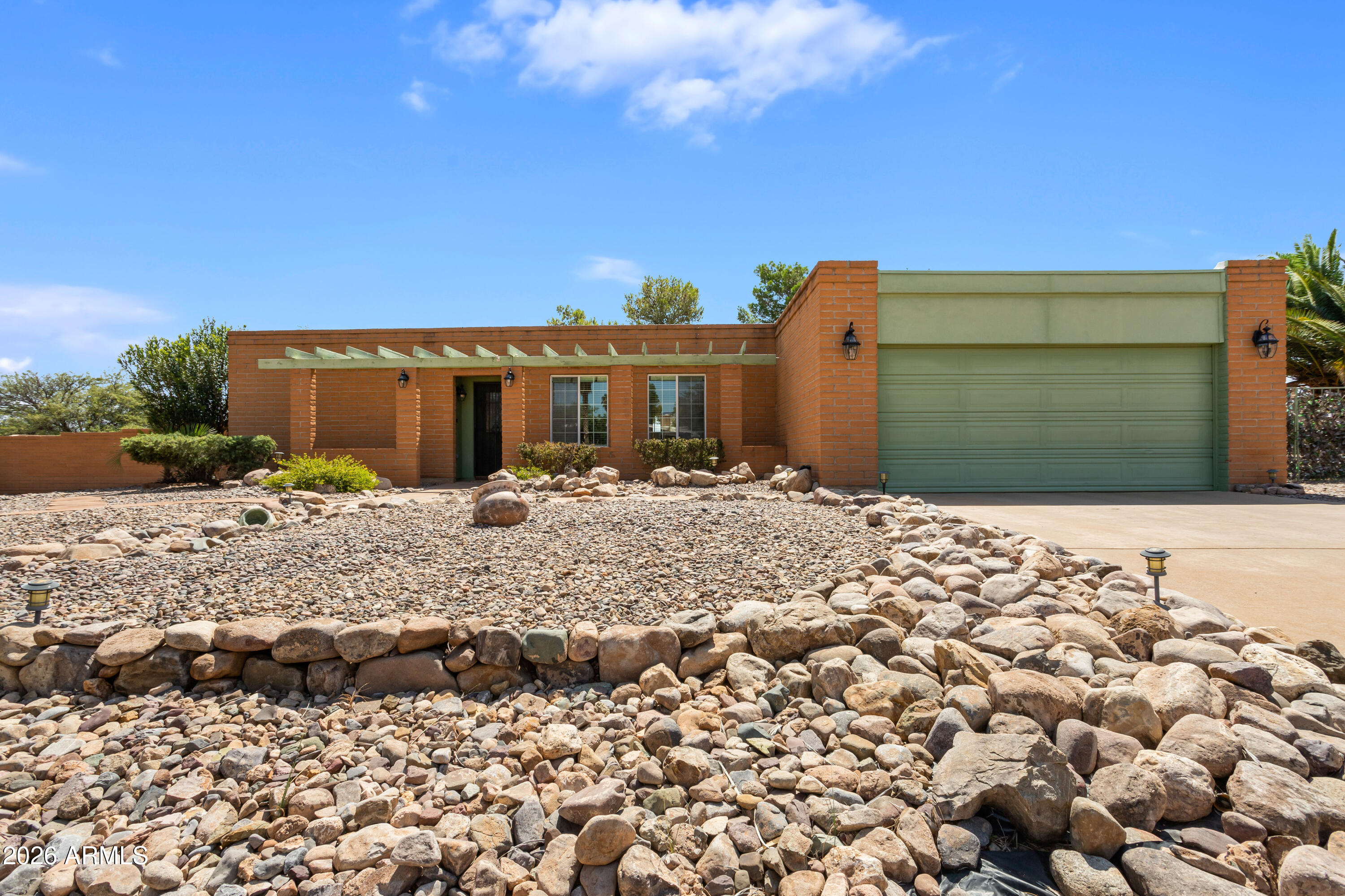 TOWN & COUNTRY ESTATES 6 - Residential