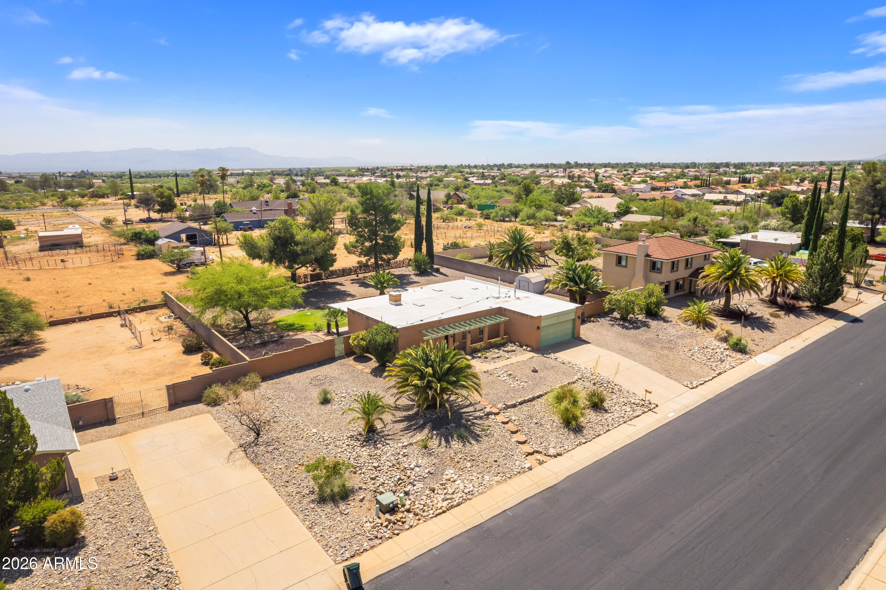 TOWN & COUNTRY ESTATES 6 - Residential