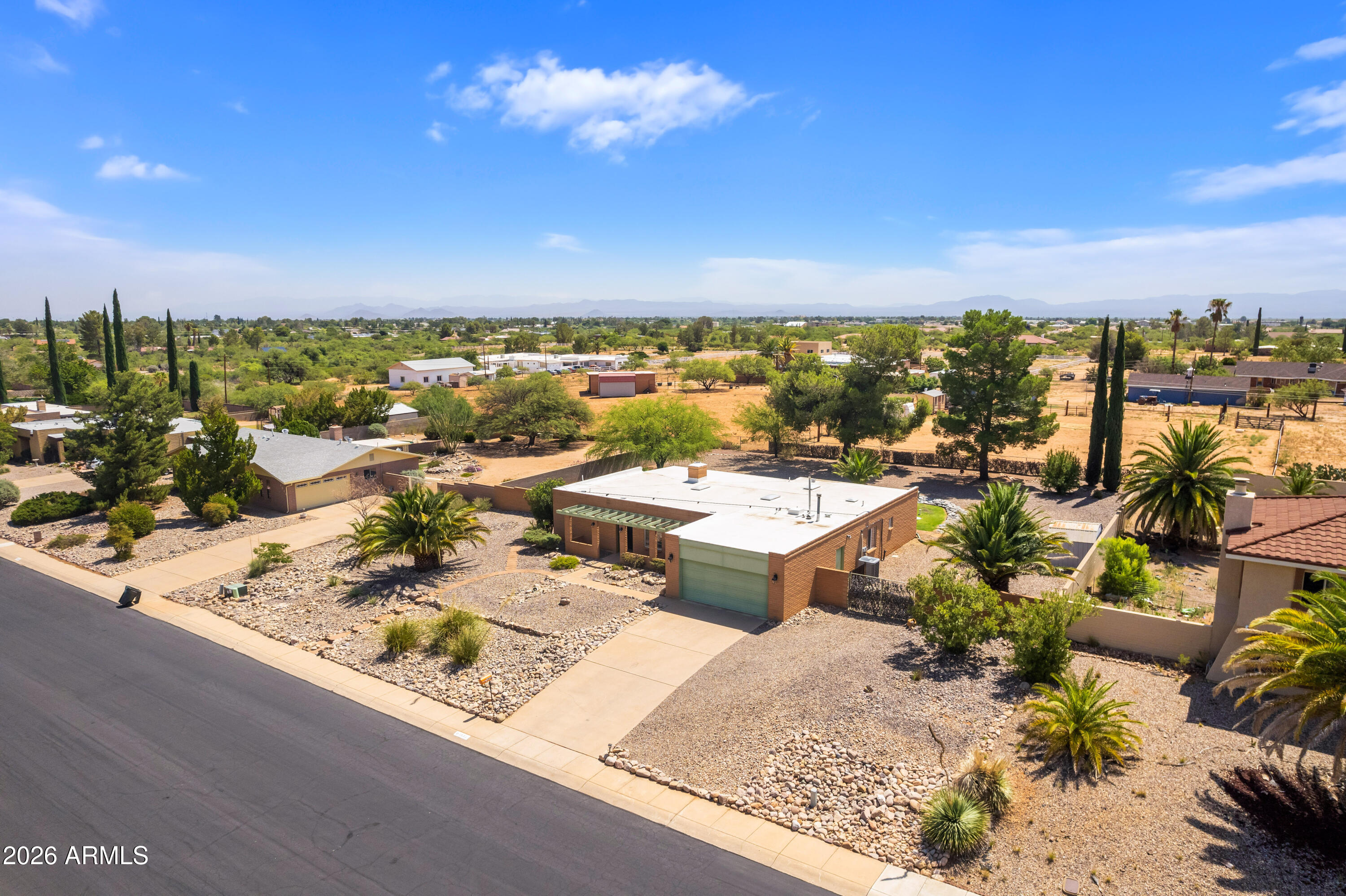 TOWN & COUNTRY ESTATES 6 - Residential