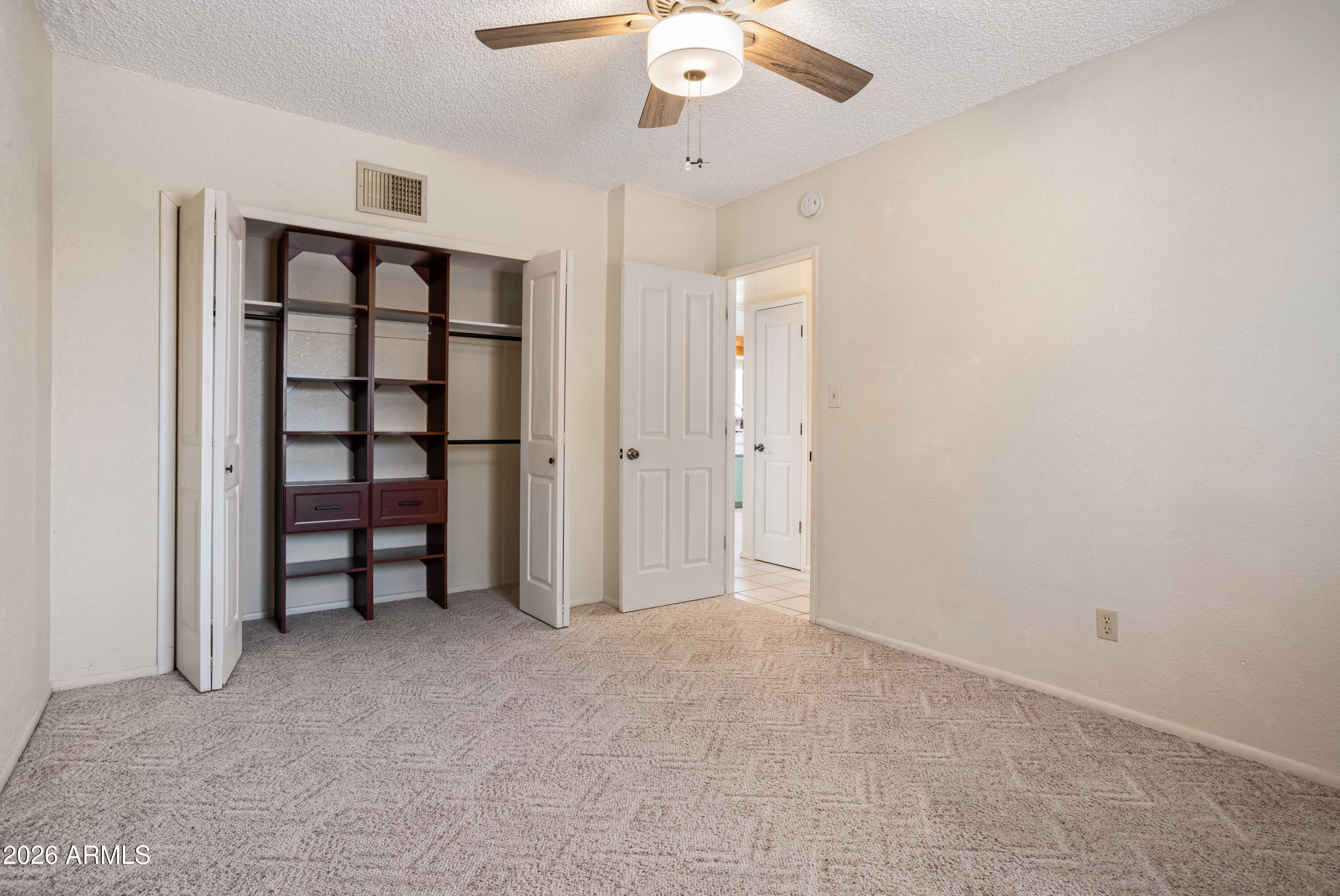 TOWN & COUNTRY ESTATES 6 - Residential