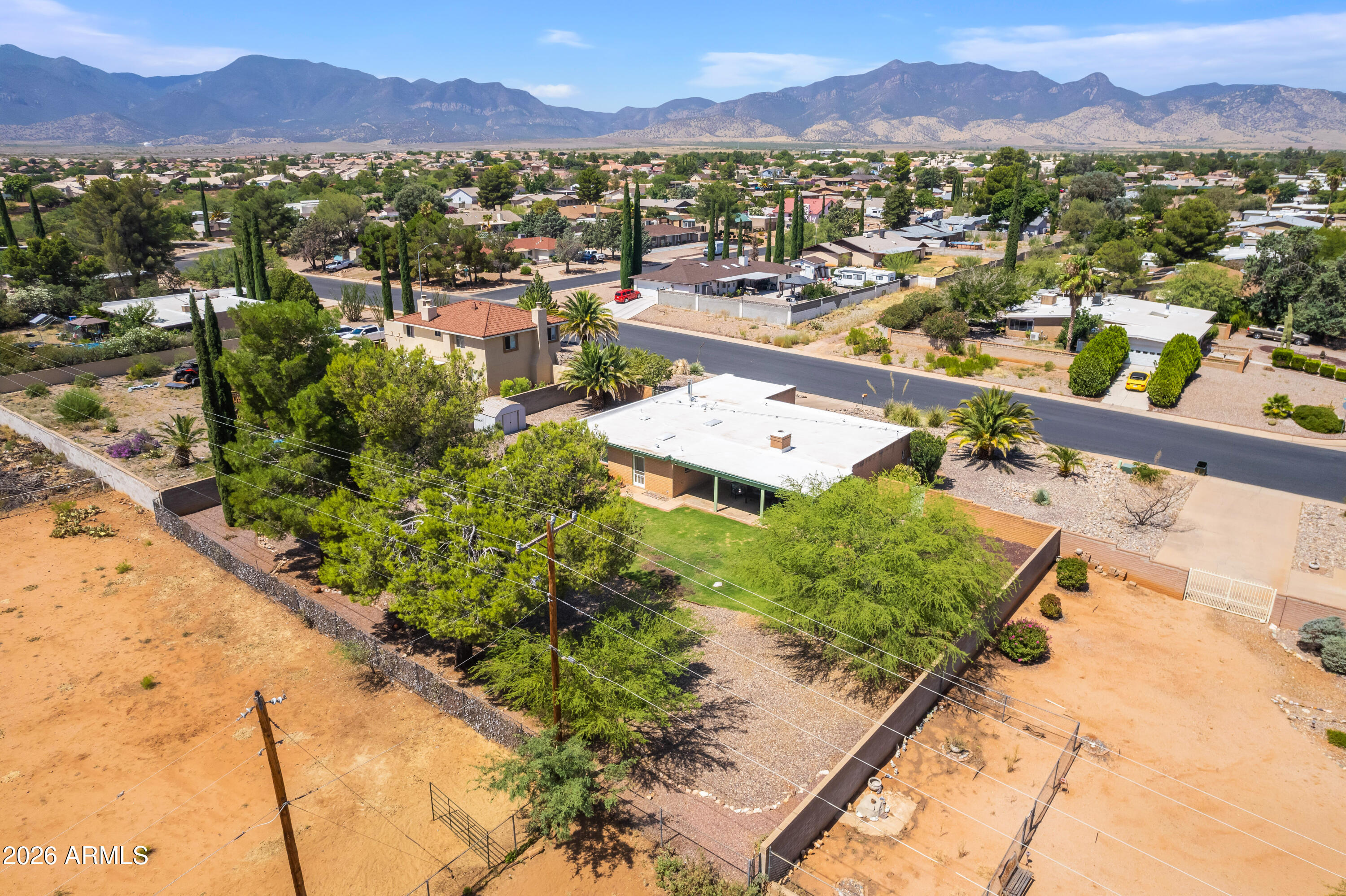 TOWN & COUNTRY ESTATES 6 - Residential