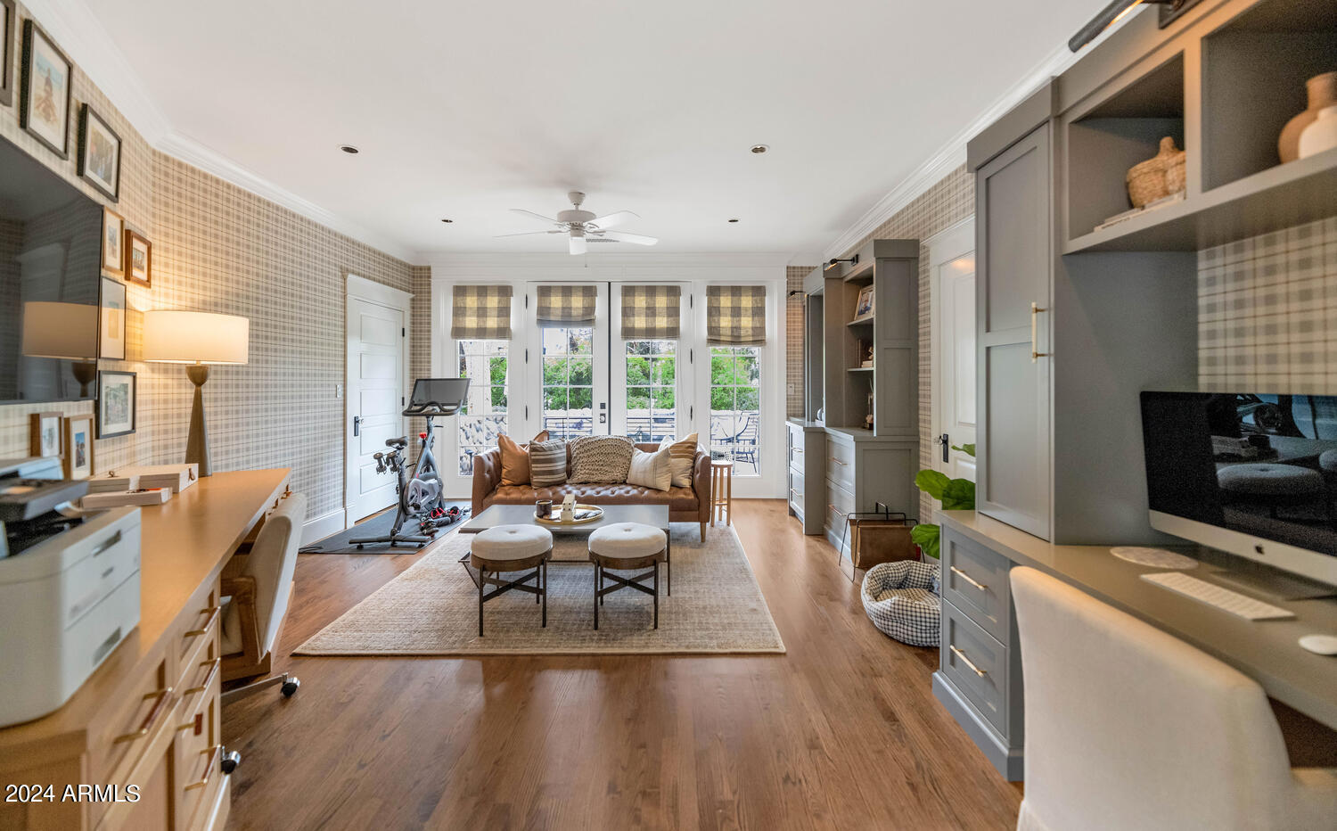 CAMELVIEW - Residential