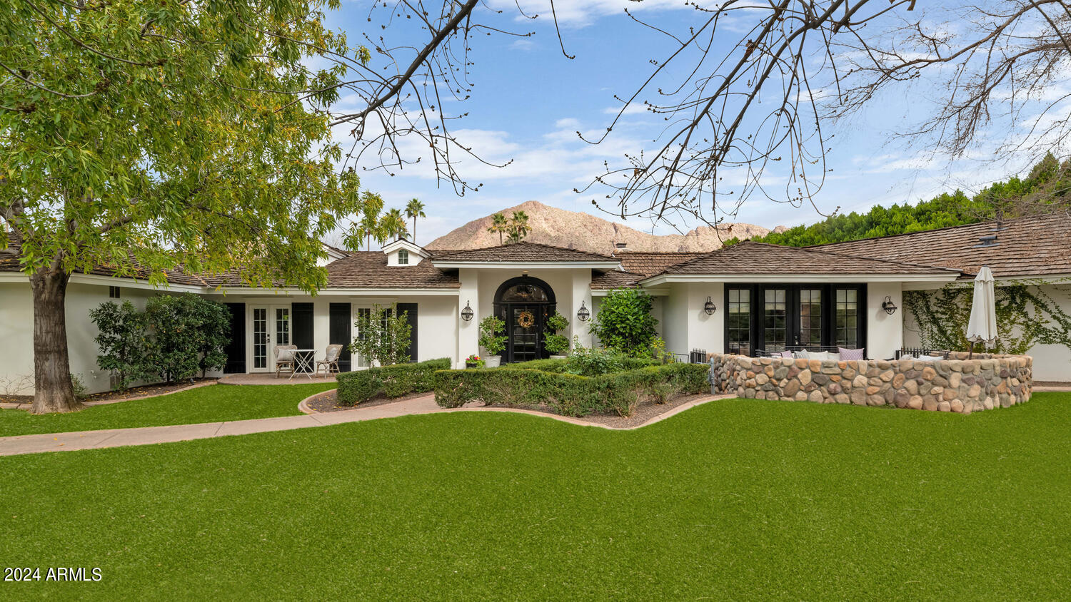 CAMELVIEW - Residential