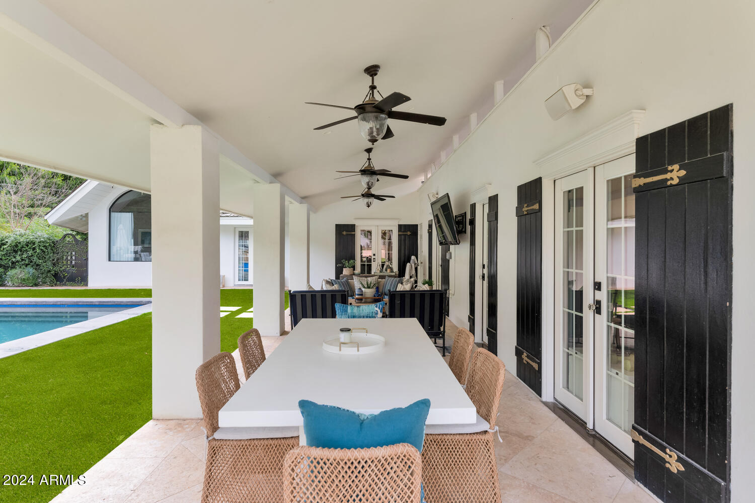 CAMELVIEW - Residential