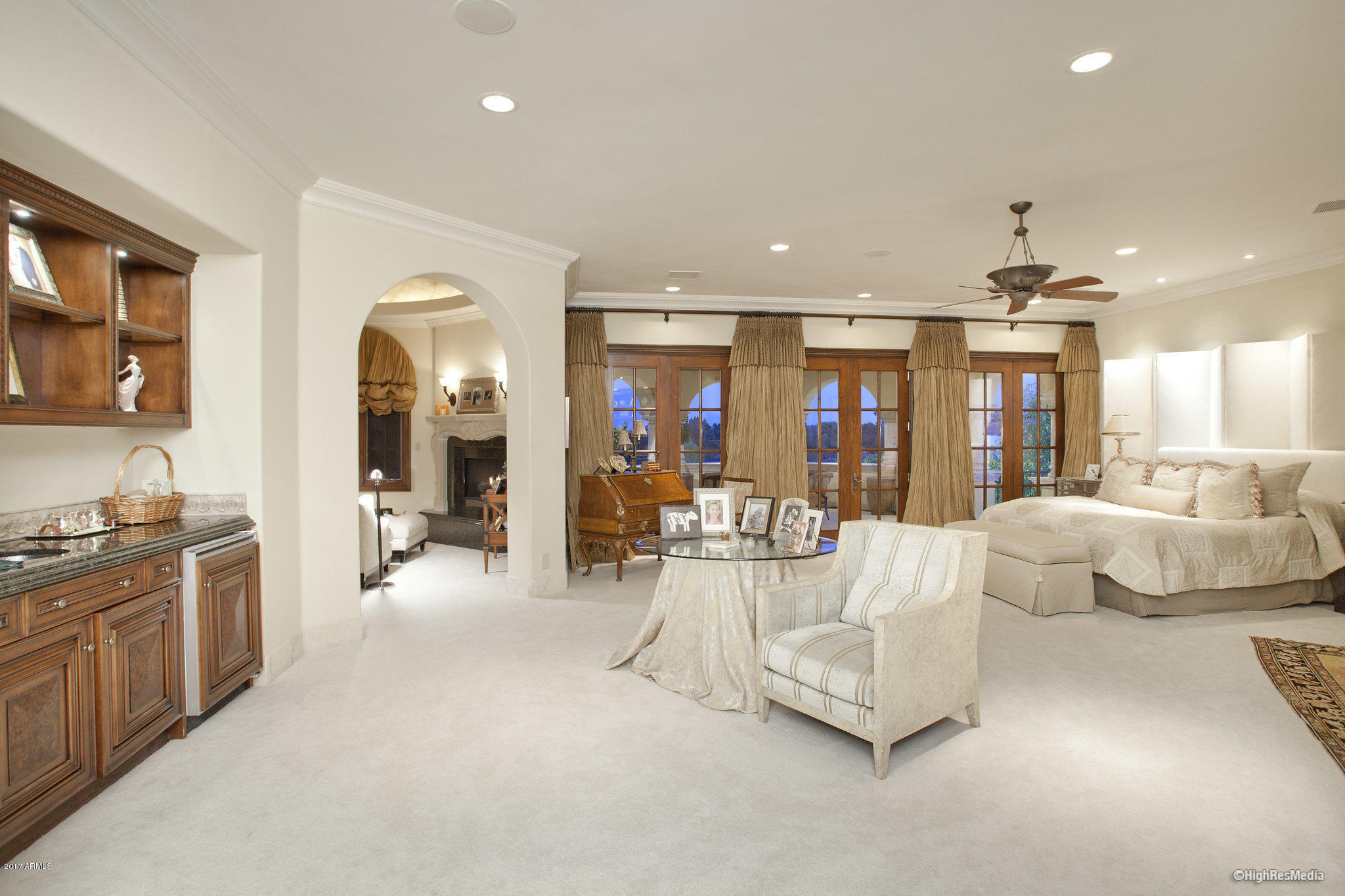HIDDEN PARADISE - Residential