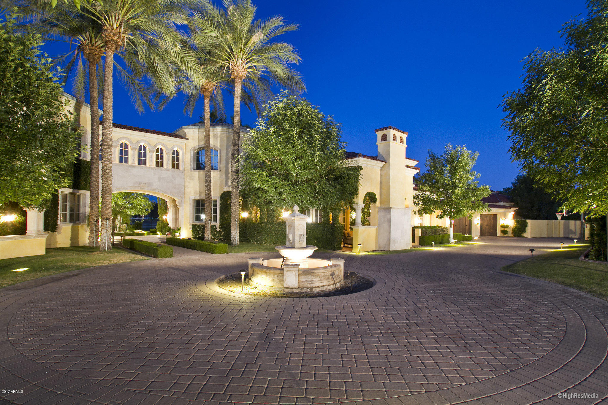 HIDDEN PARADISE - Residential
