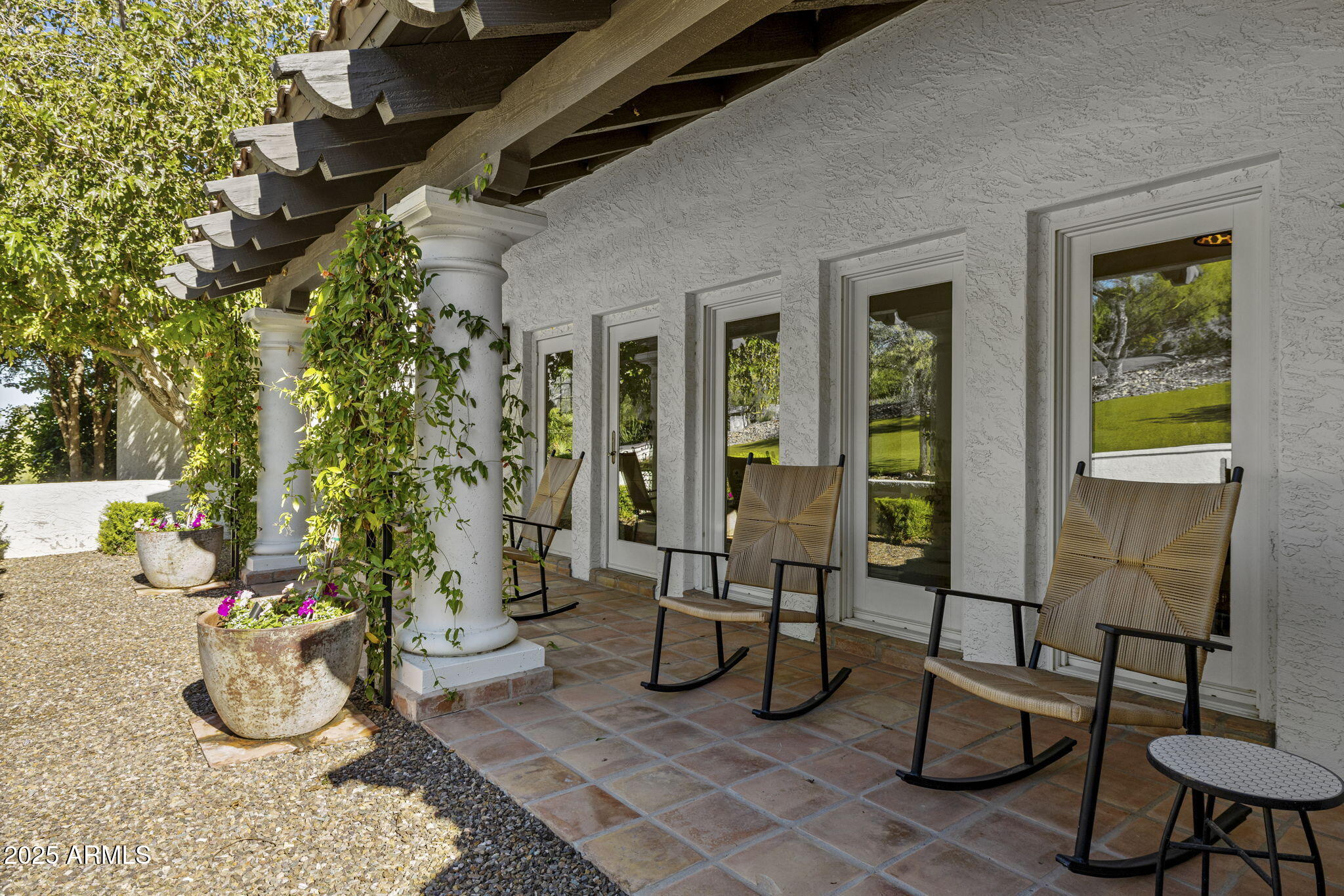 PARADISE VALLEY COUNTRY ESTATES - Residential