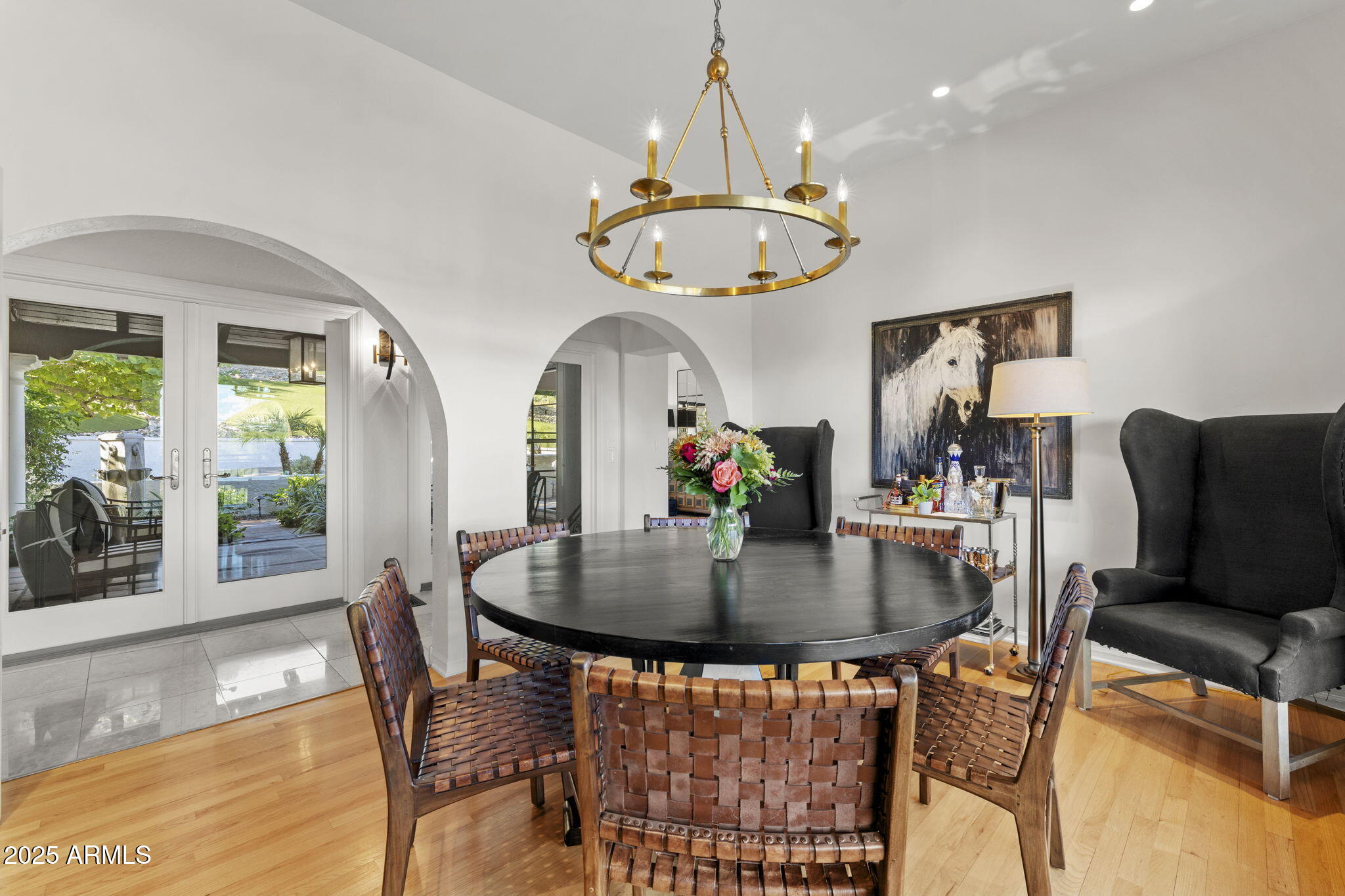 PARADISE VALLEY COUNTRY ESTATES - Residential