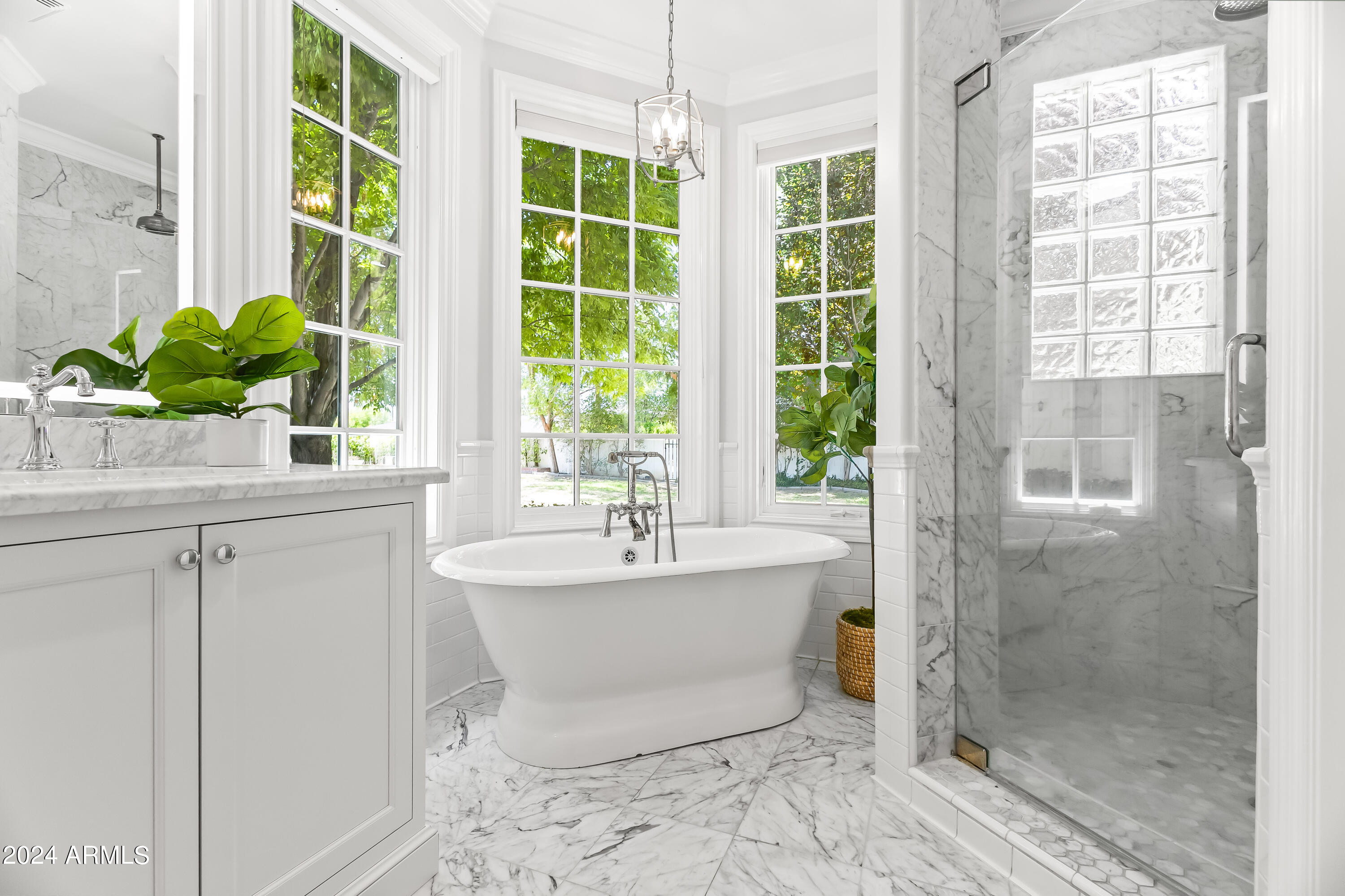 LAFAYETTE VILLA - Residential
