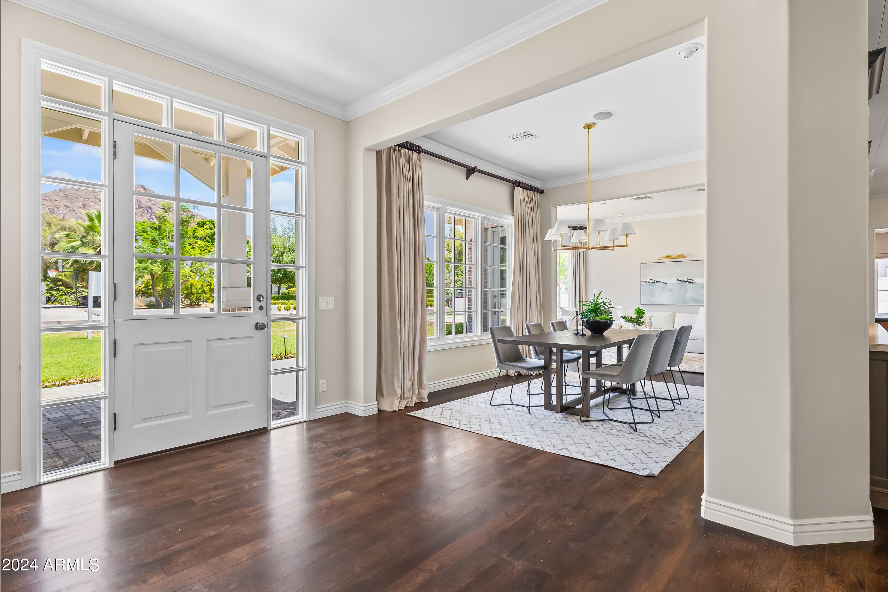 LAFAYETTE VILLA - Residential