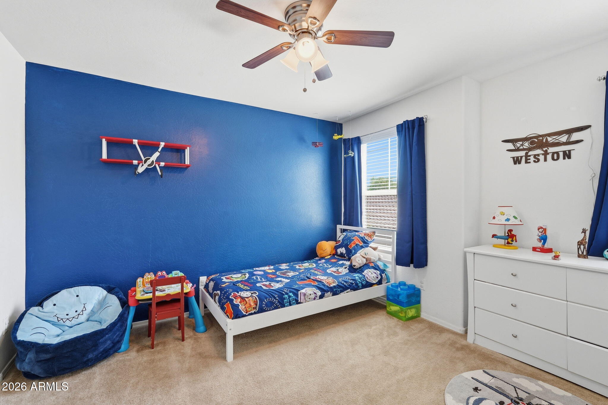 DAHLIA POINTE - Residential