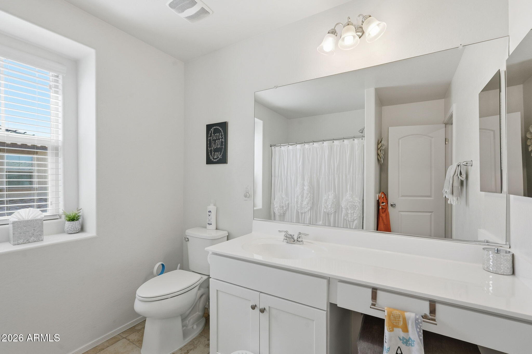 DAHLIA POINTE - Residential