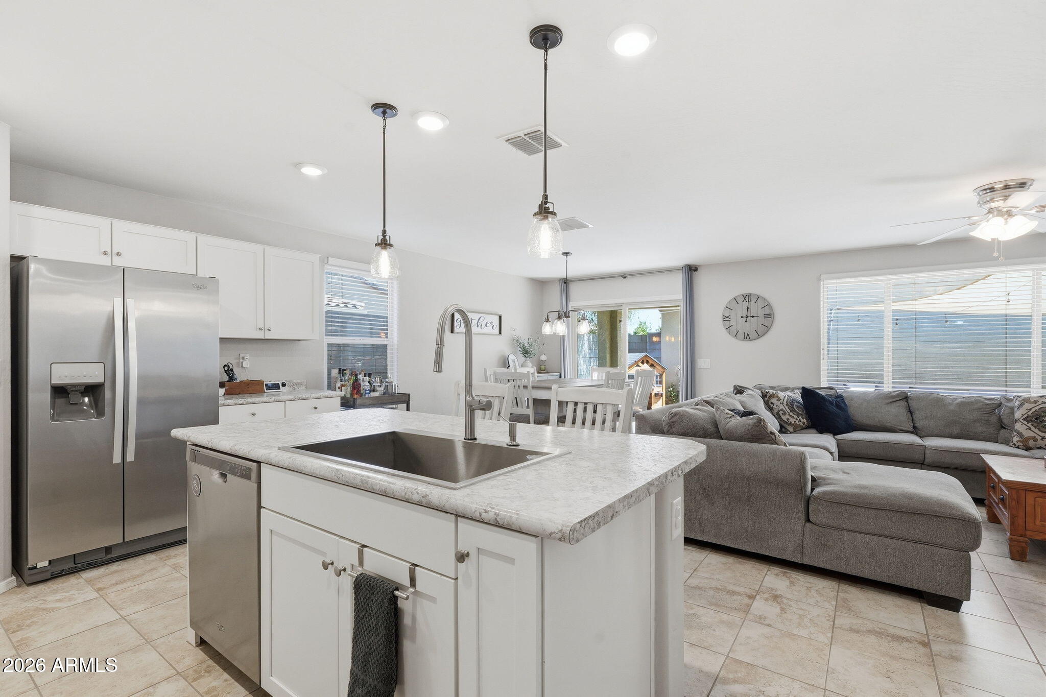 DAHLIA POINTE - Residential