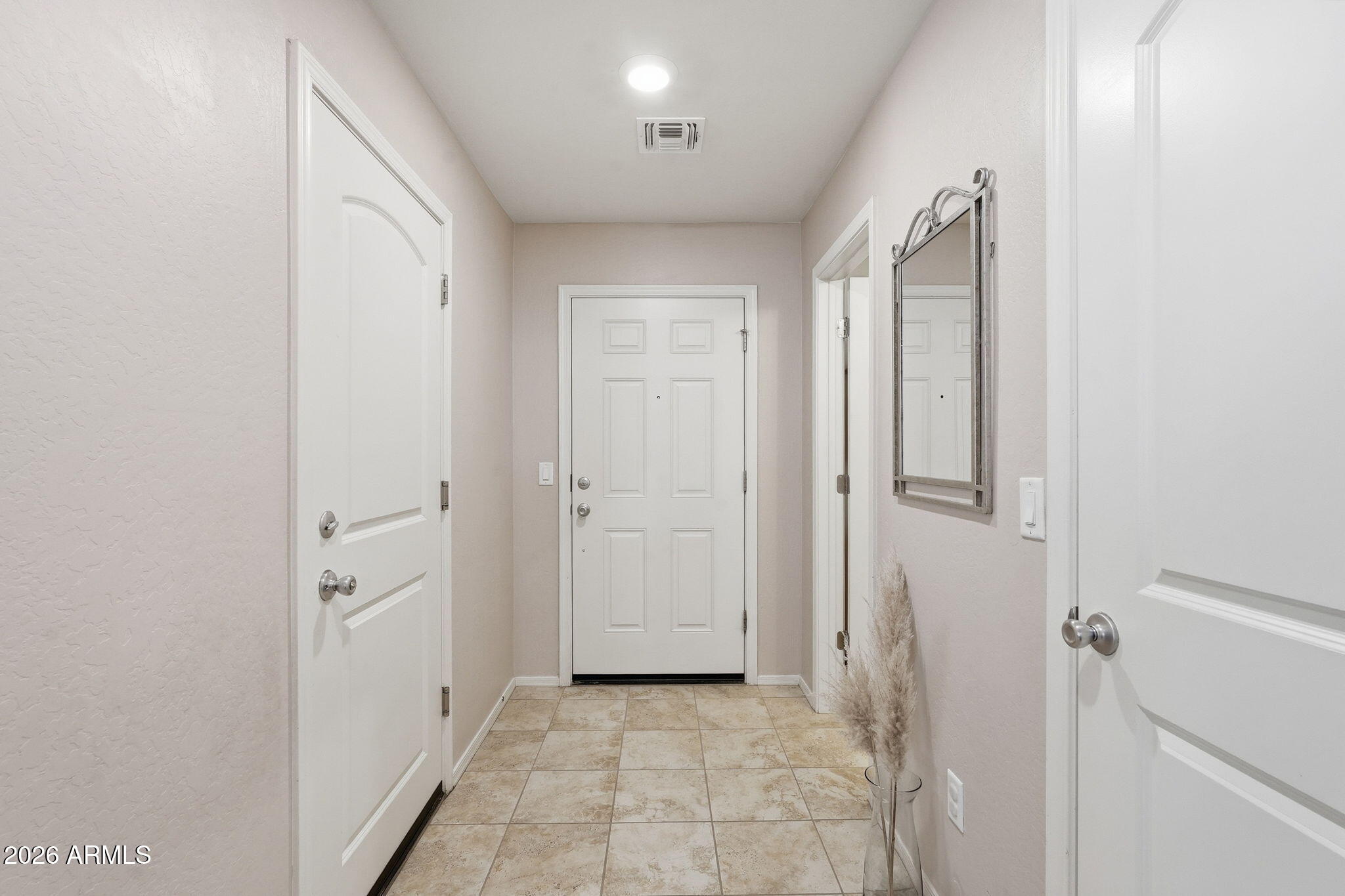 DAHLIA POINTE - Residential