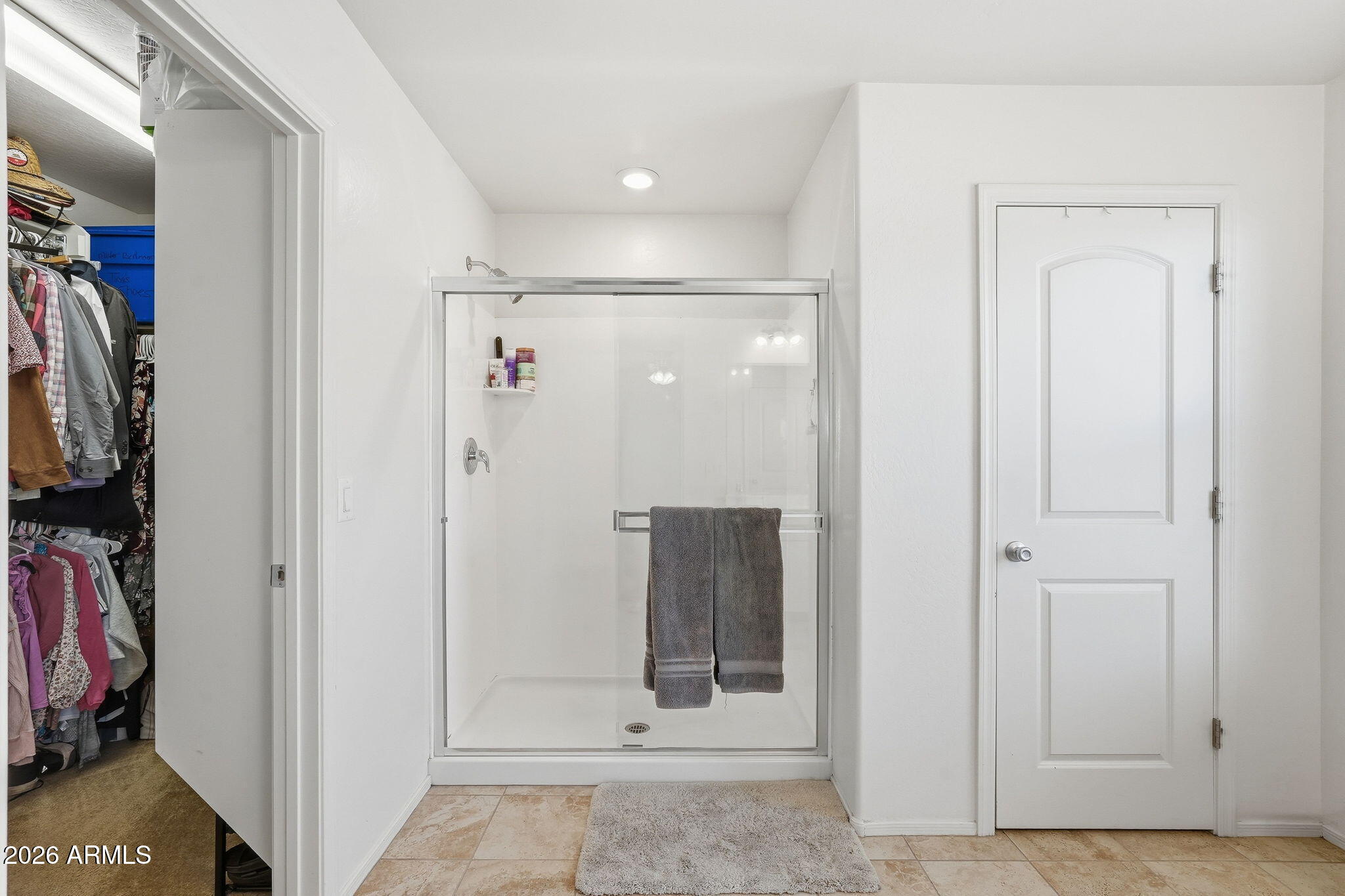DAHLIA POINTE - Residential
