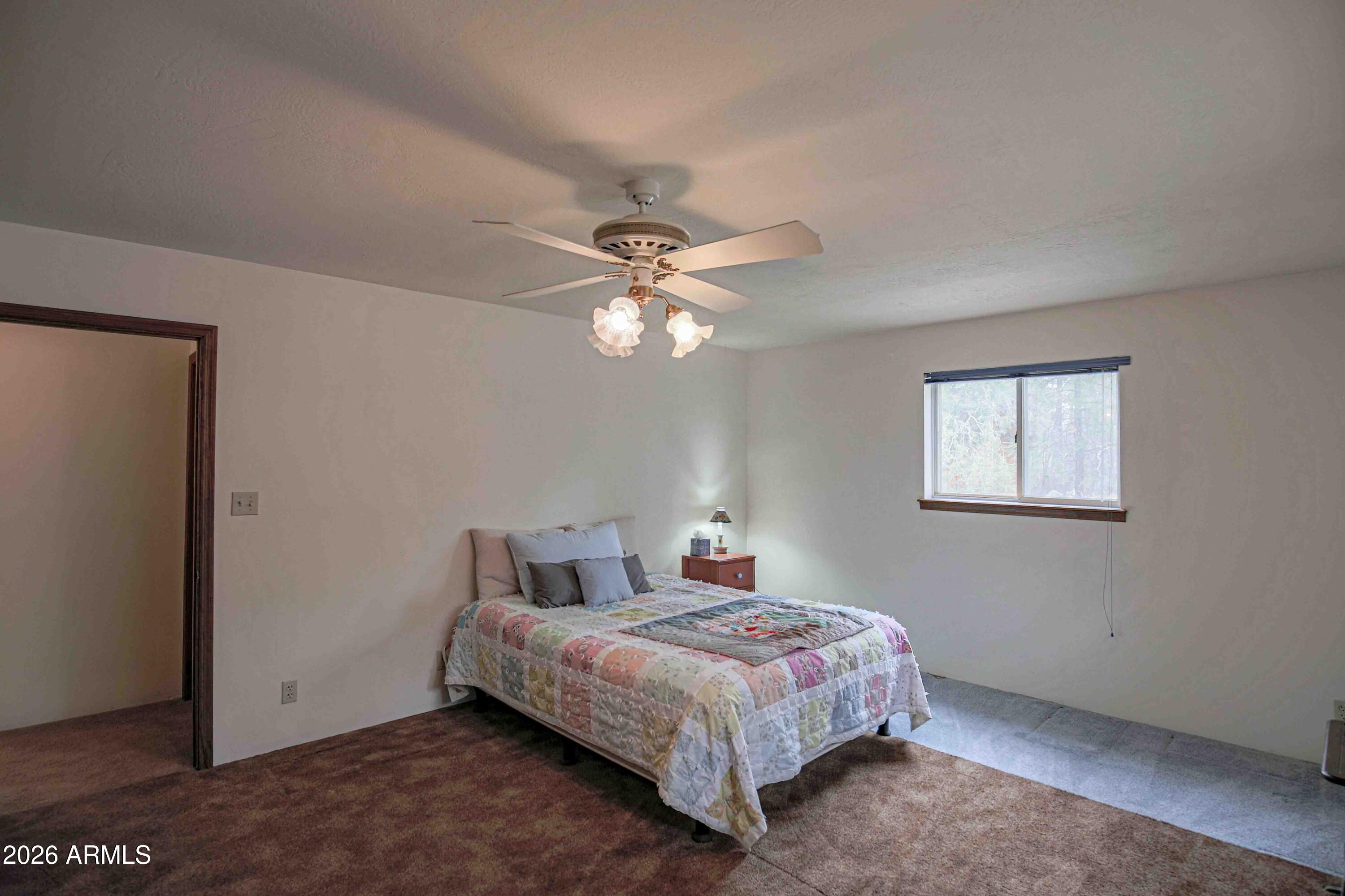 PINEWOOD 12 - Residential