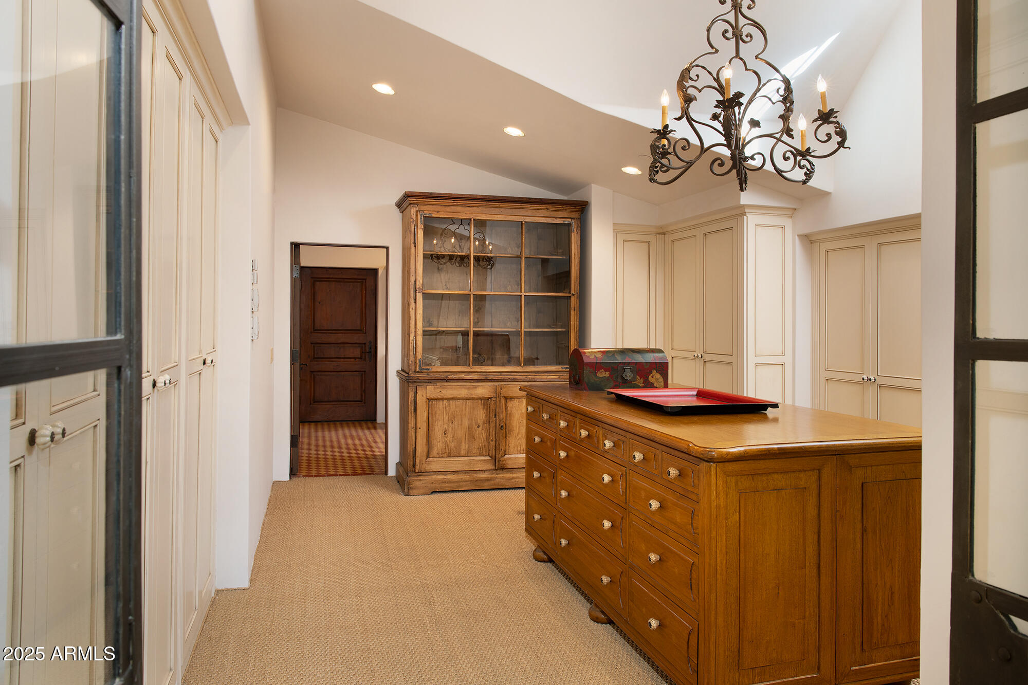 ESTANCIA - Residential