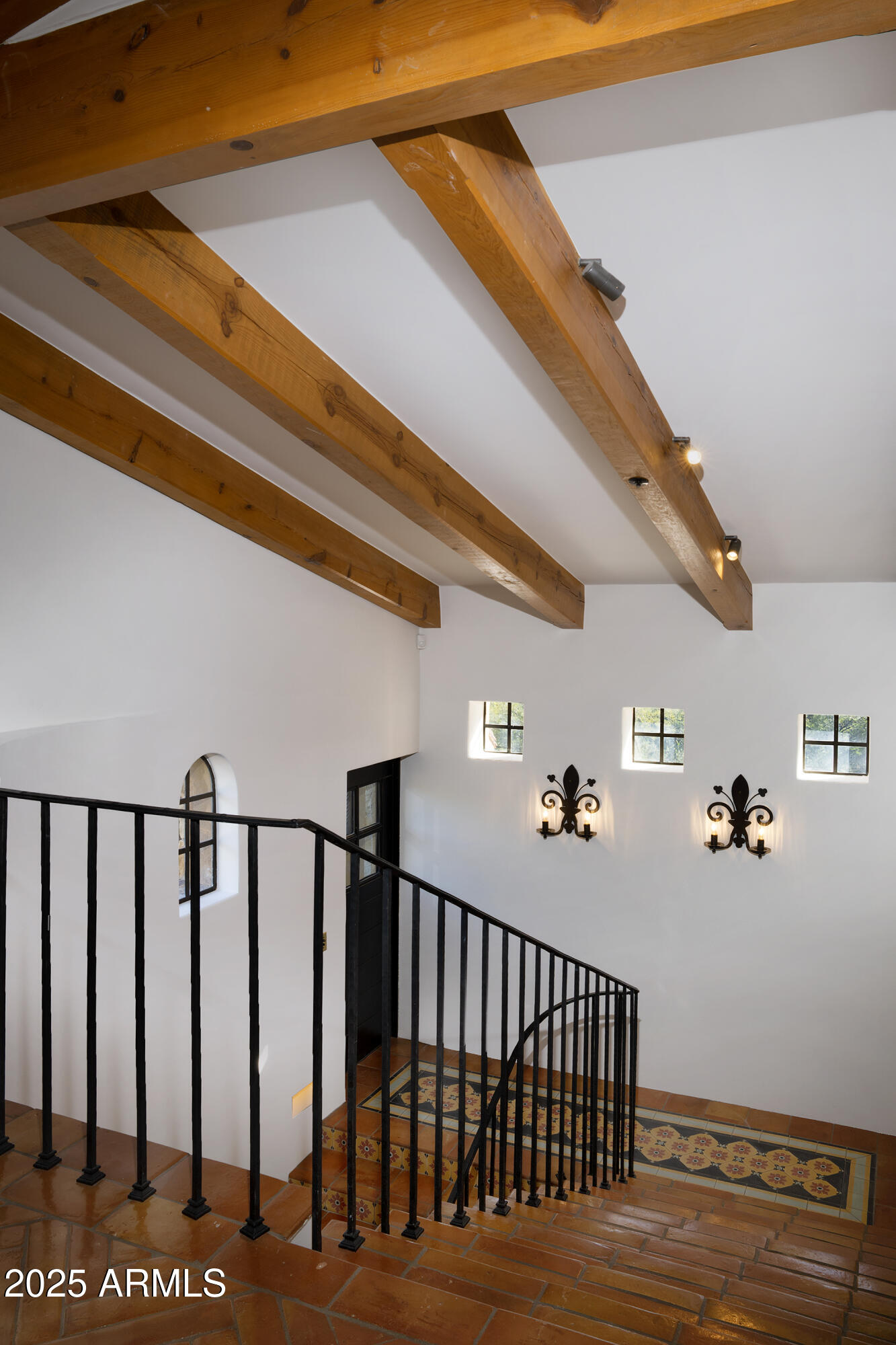 ESTANCIA - Residential