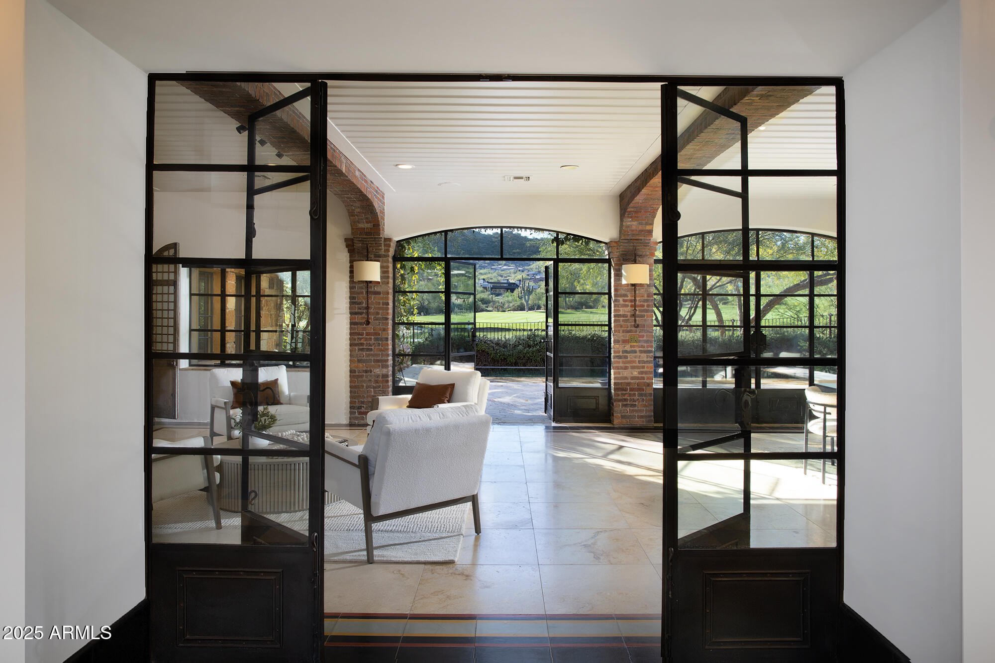 ESTANCIA - Residential