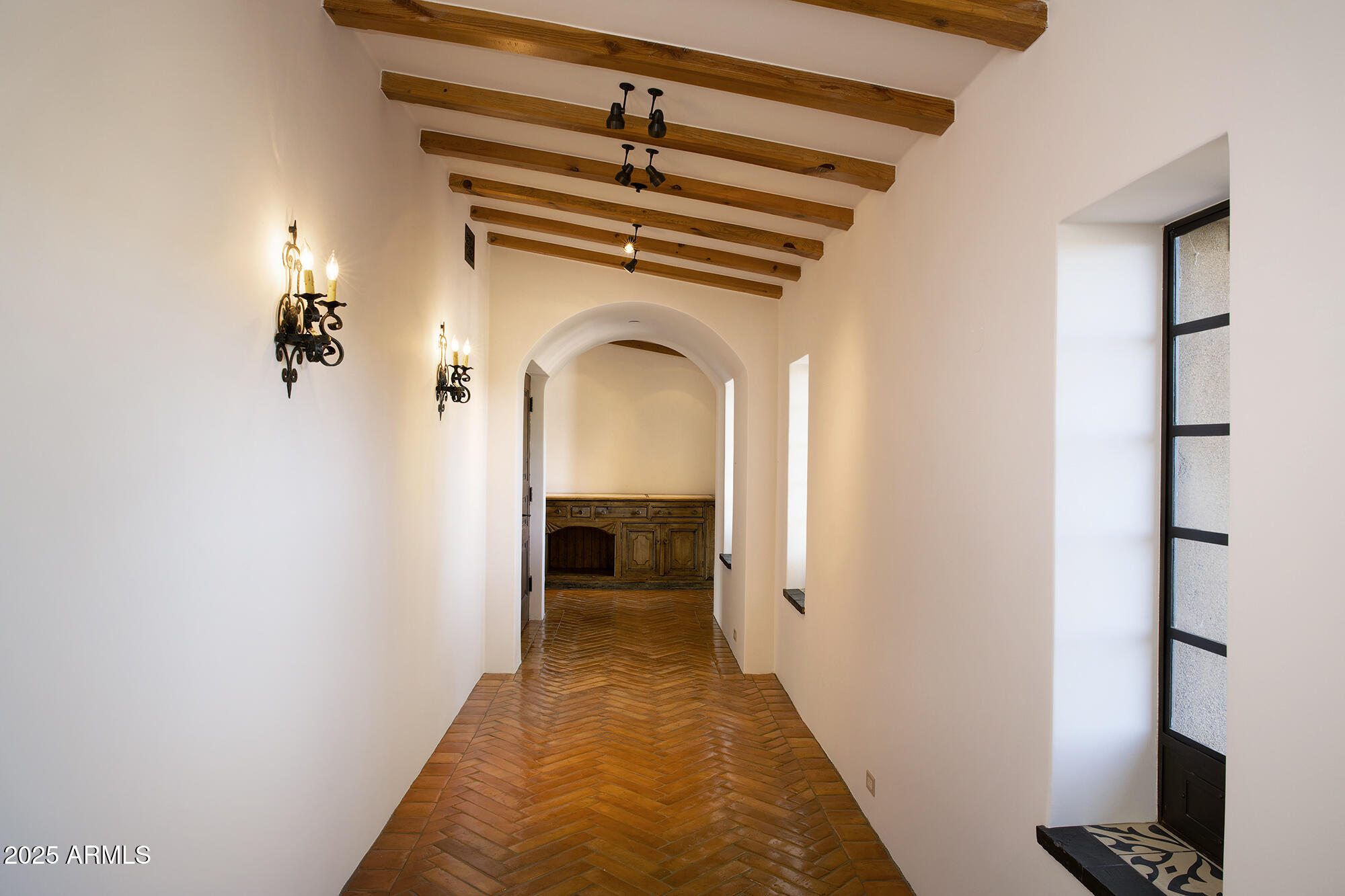 ESTANCIA - Residential