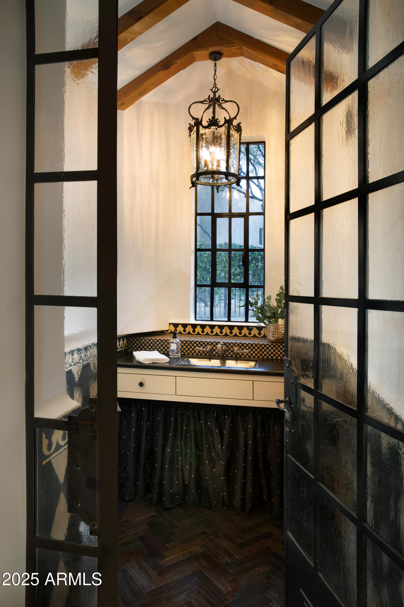 ESTANCIA - Residential