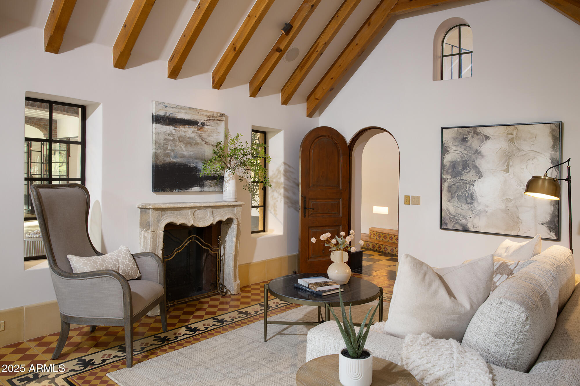 ESTANCIA - Residential