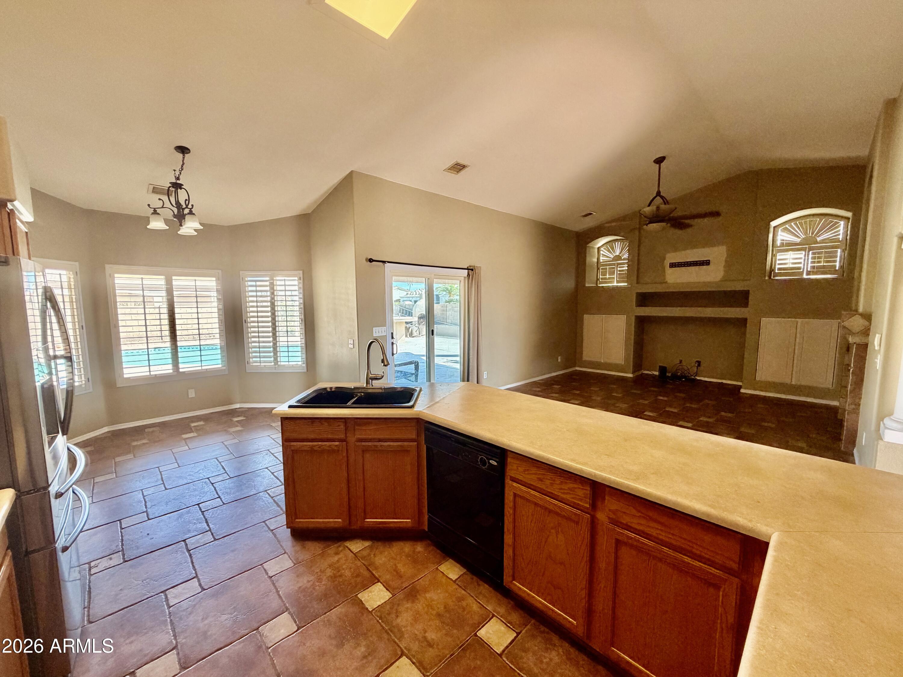 ARIZONA CITY UNIT SEVEN - Residential