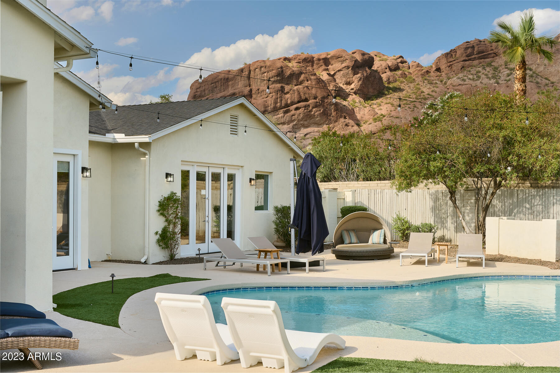 CAMELBACK SIERRA - Residential