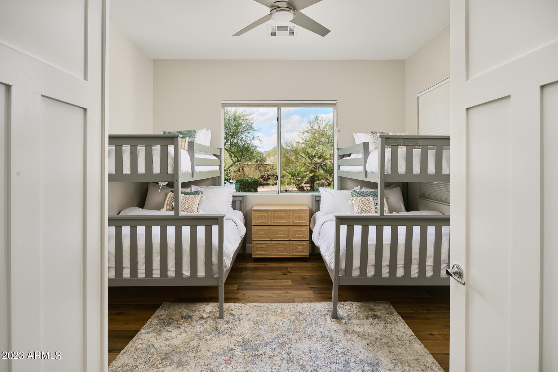 CAMELBACK SIERRA - Residential