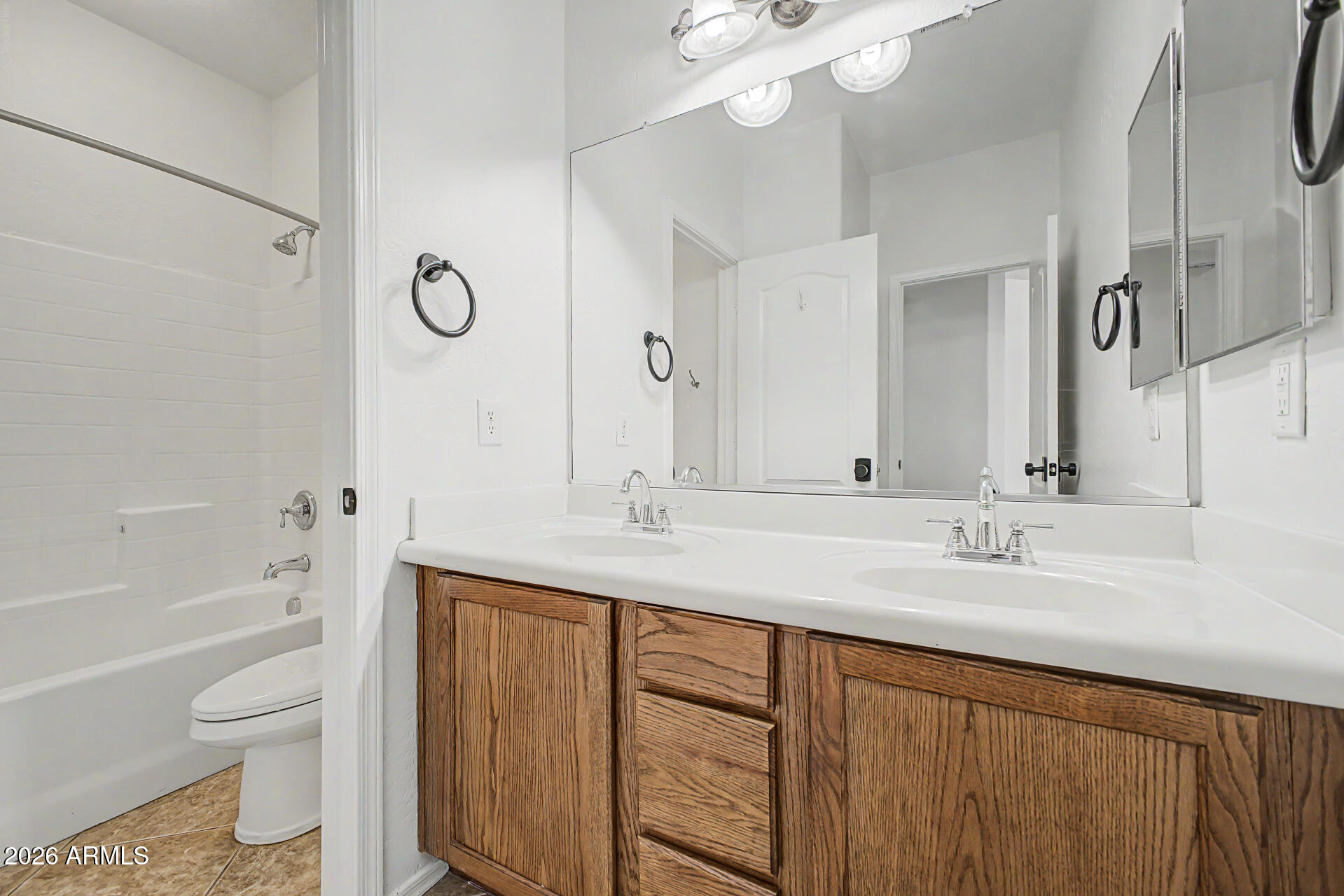 LAVEEN RANCH AMD - Residential