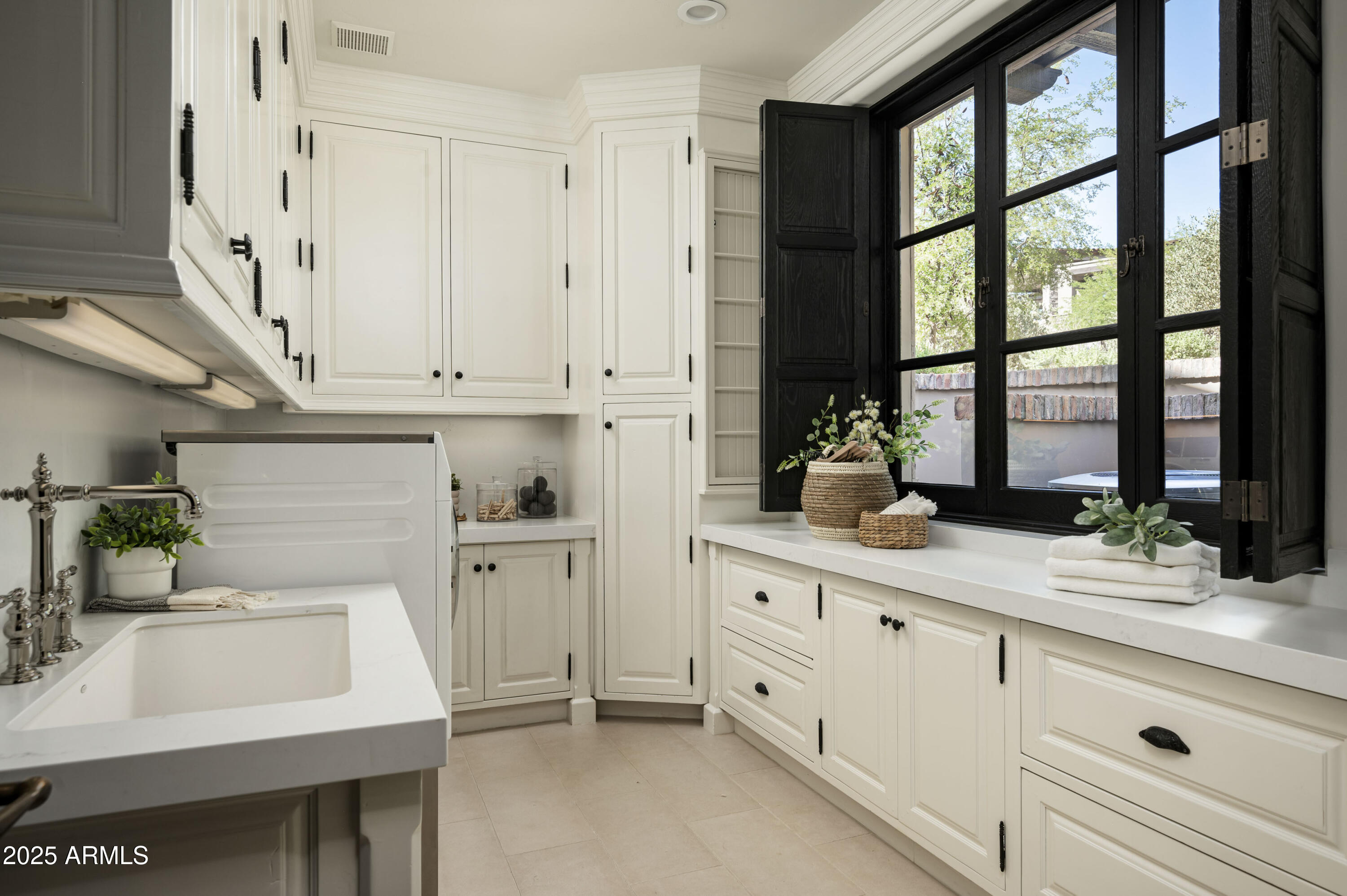 ARTESANO AT TROON CANYON - Residential