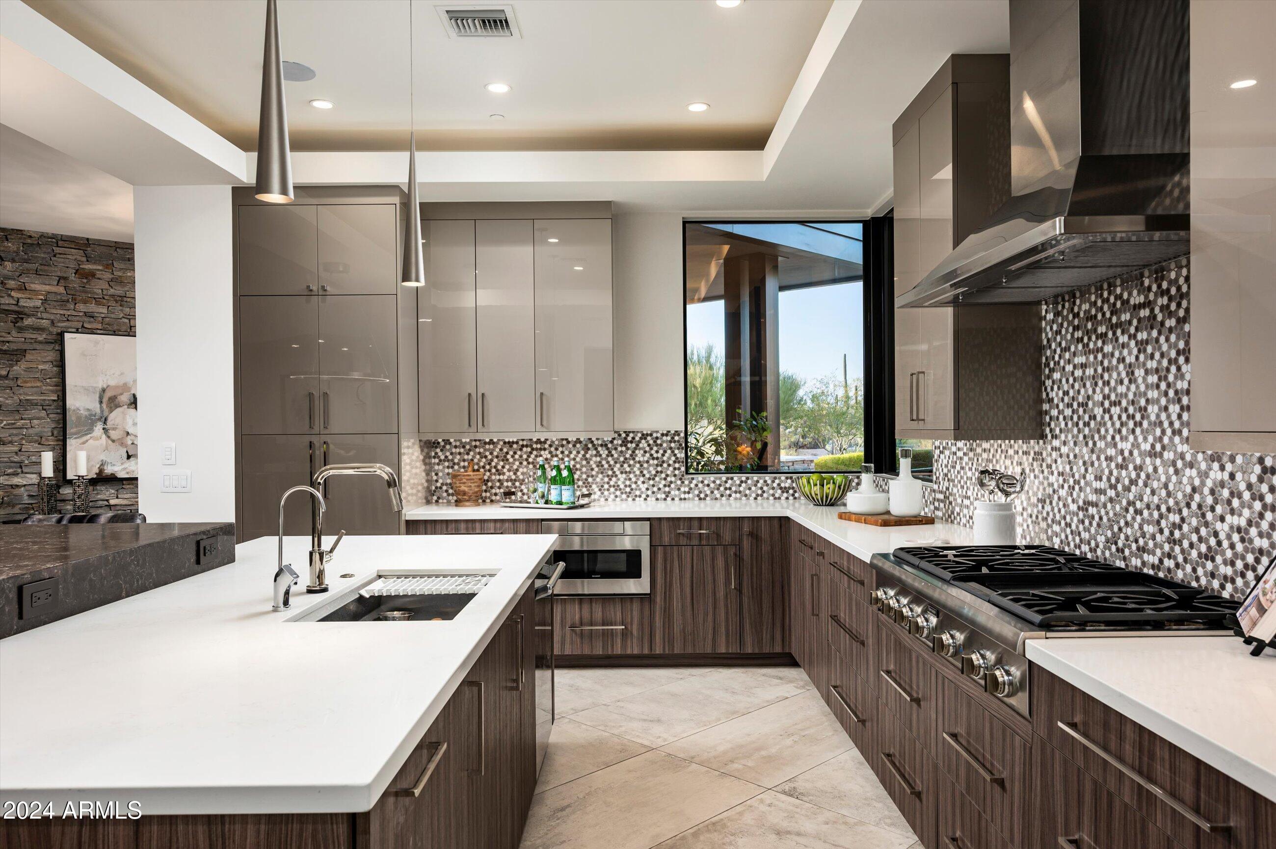 DESERT MOUNTAIN PHASE 1 UNIT 1 LOT 1-205 TR A - Residential