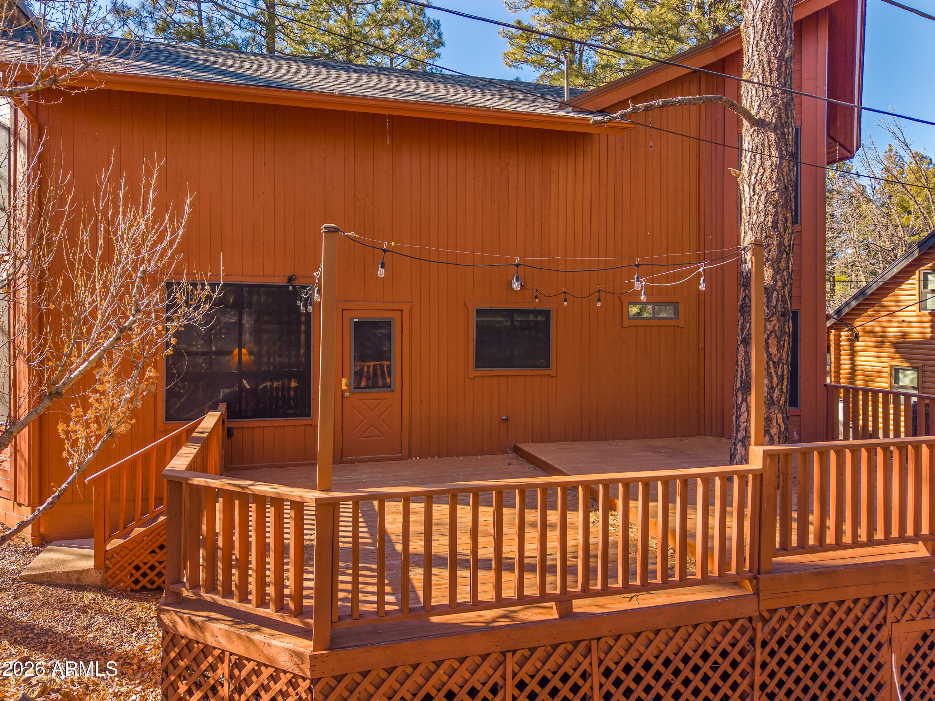 PINEWOOD 15 - Residential