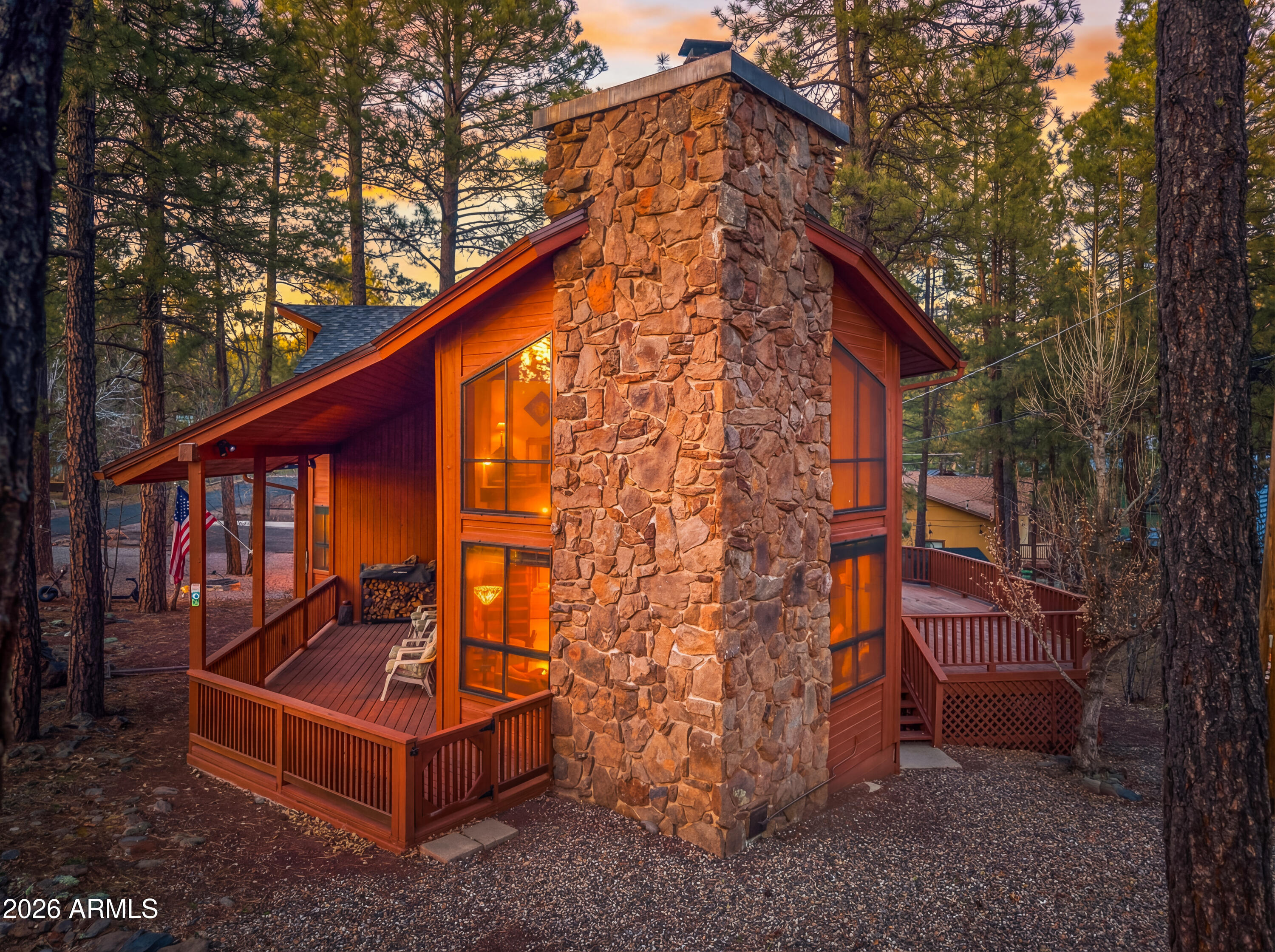 PINEWOOD 15 - Residential
