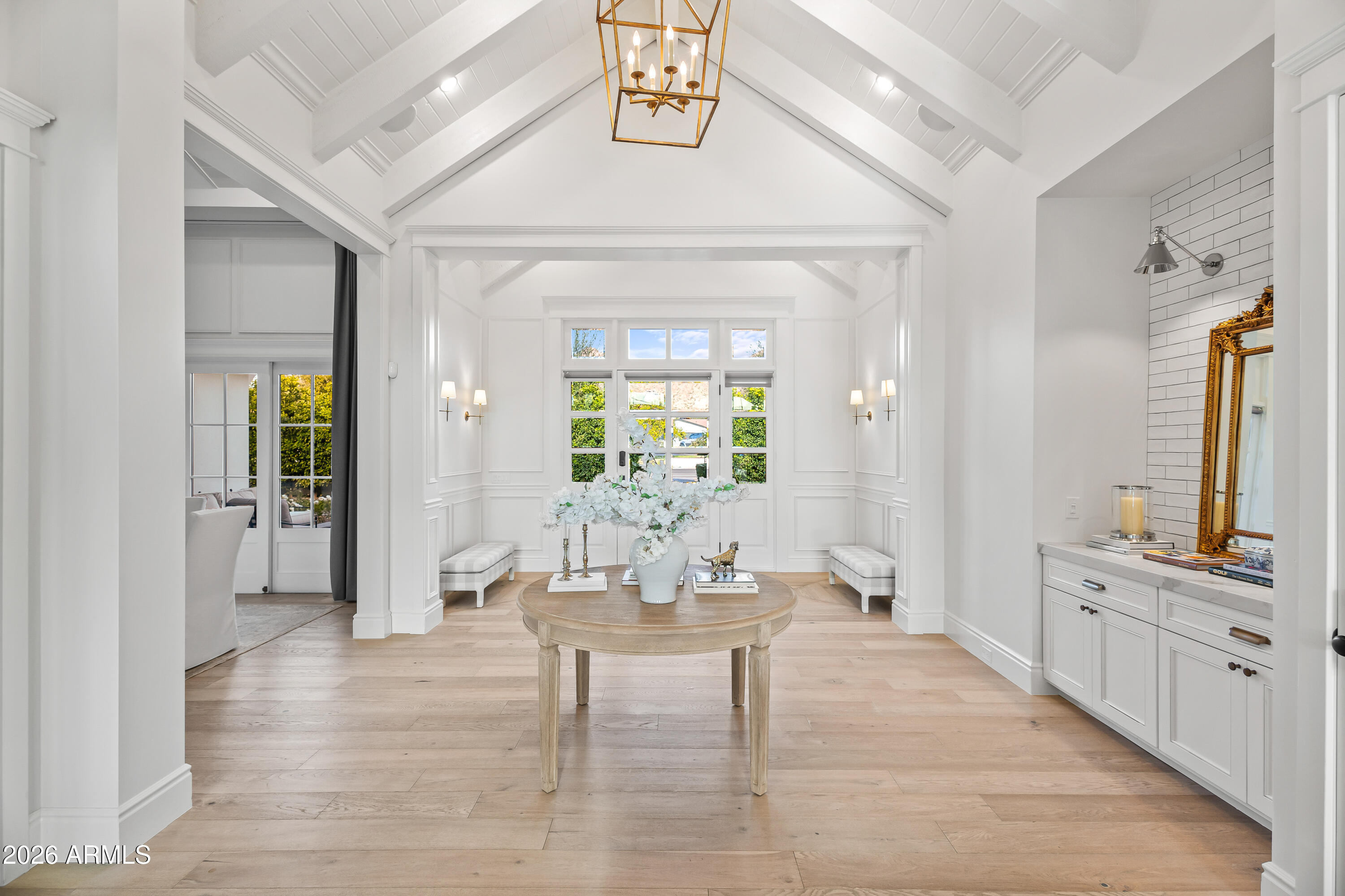 REGENTS PARK - Residential