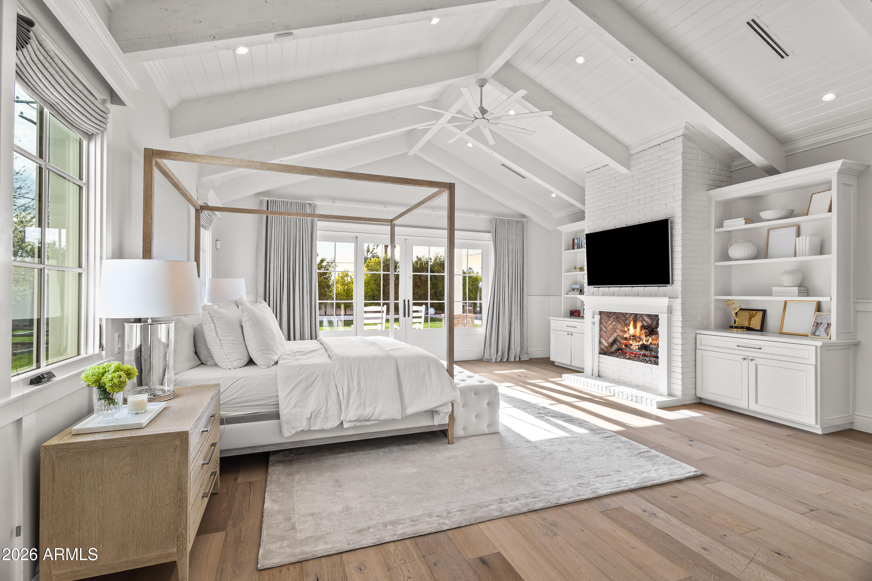 REGENTS PARK - Residential