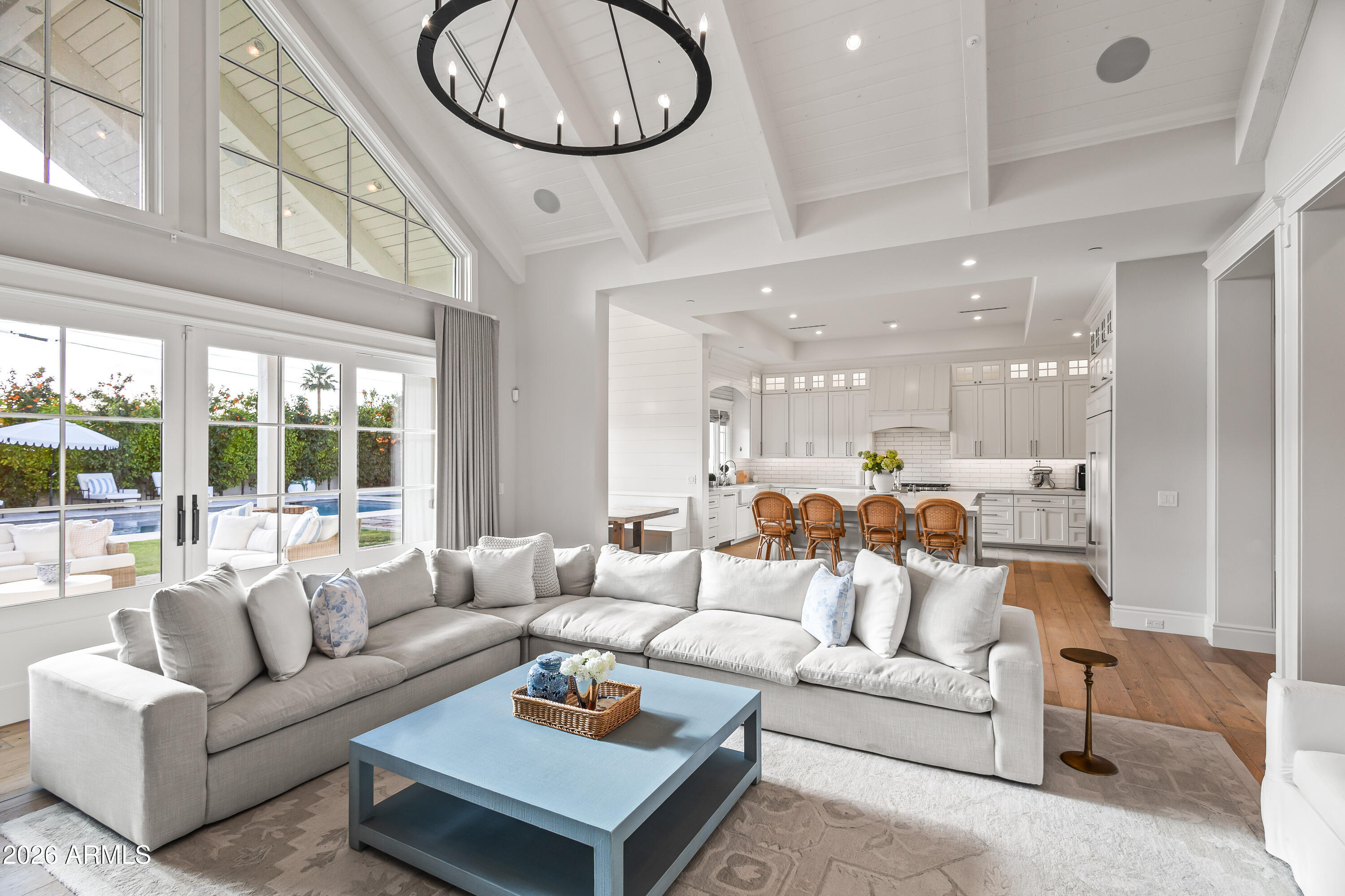 REGENTS PARK - Residential