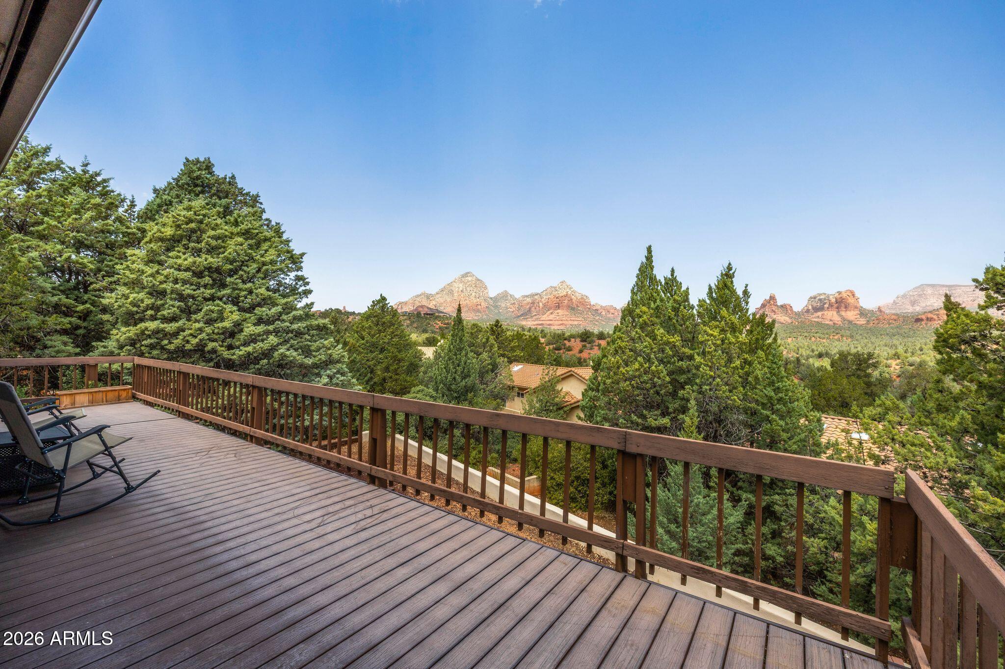 ROLLING HILLS ESTATES 3 - Residential