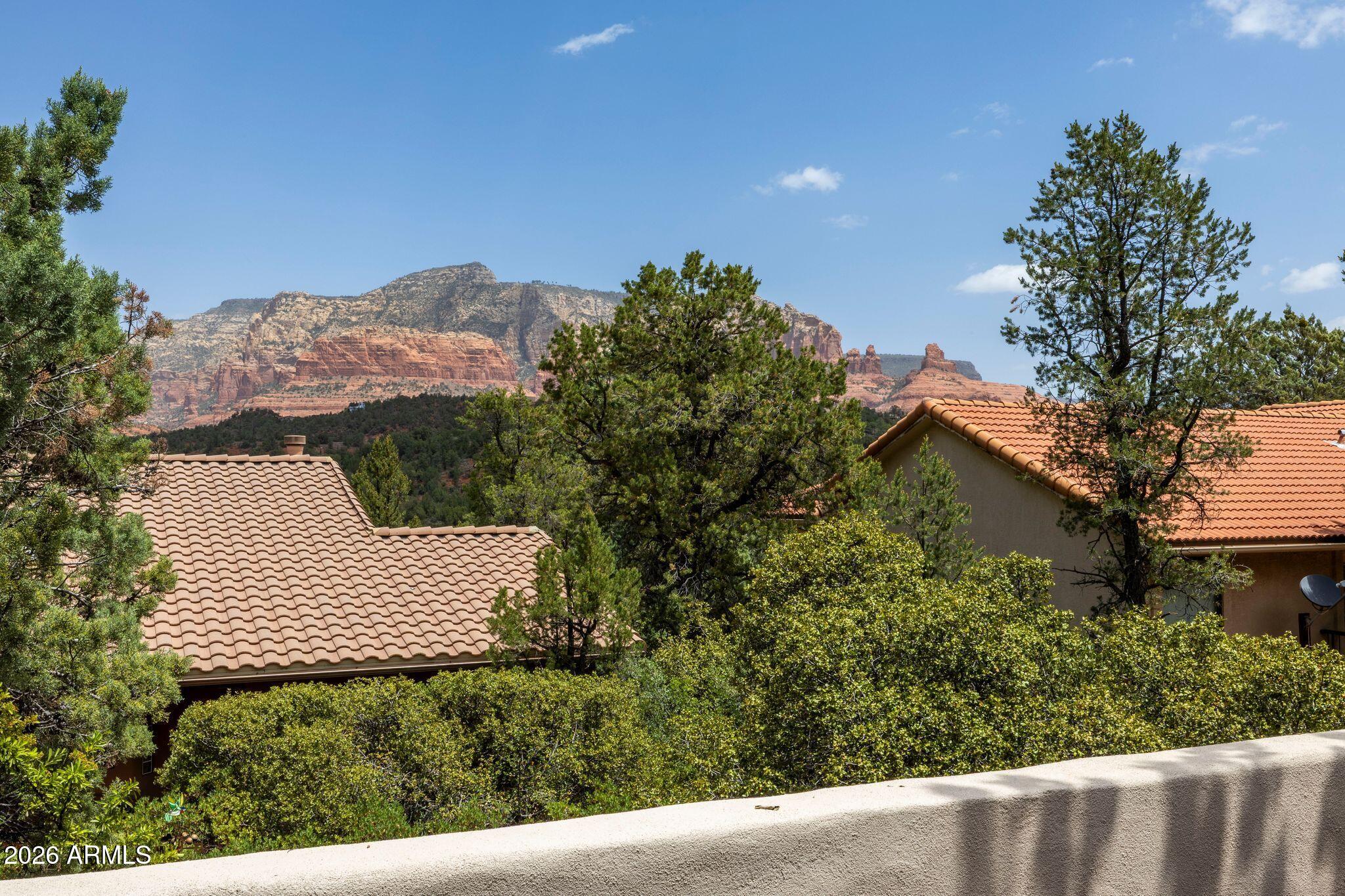 ROLLING HILLS ESTATES 3 - Residential