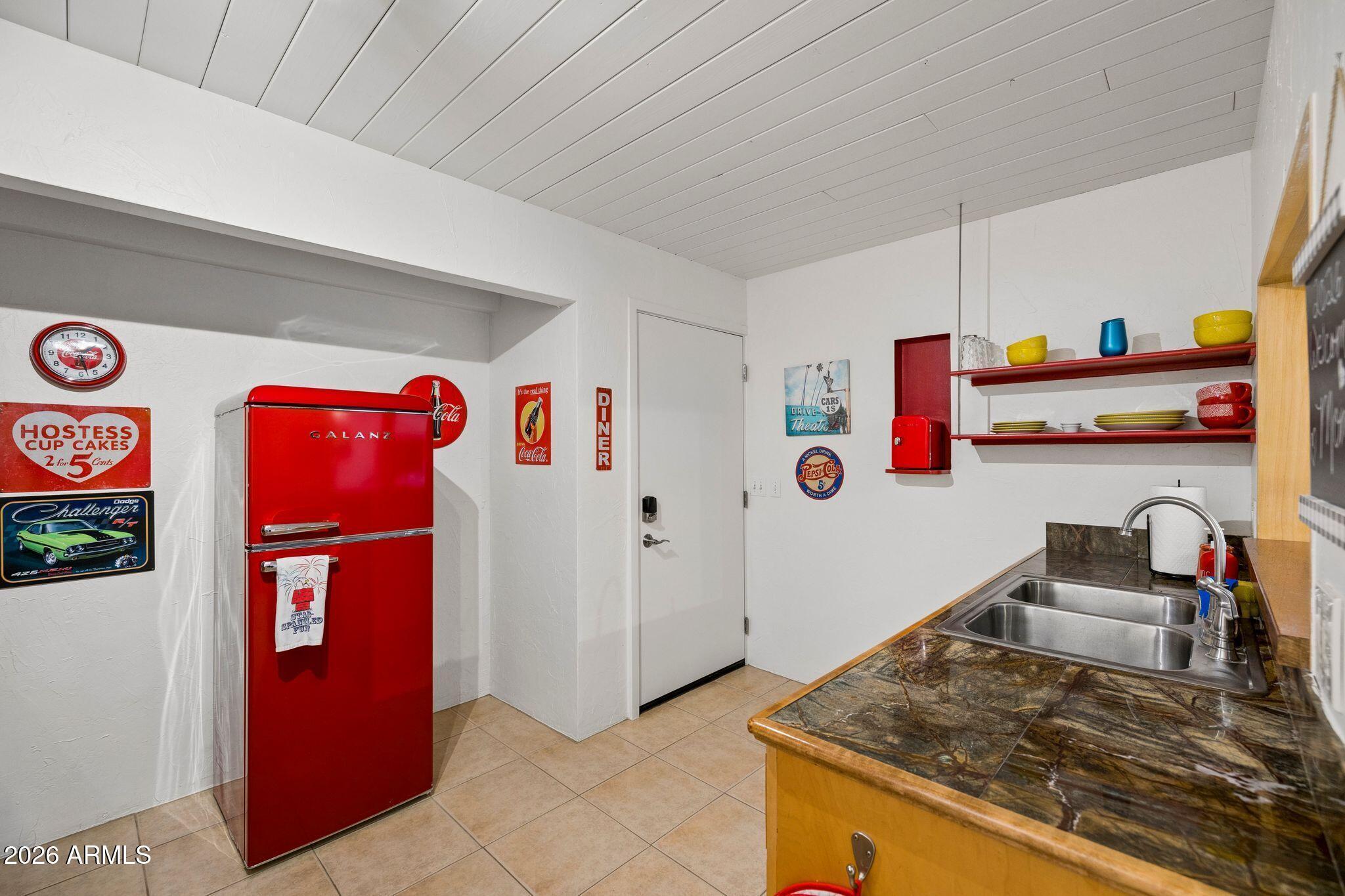 ROLLING HILLS ESTATES 3 - Residential
